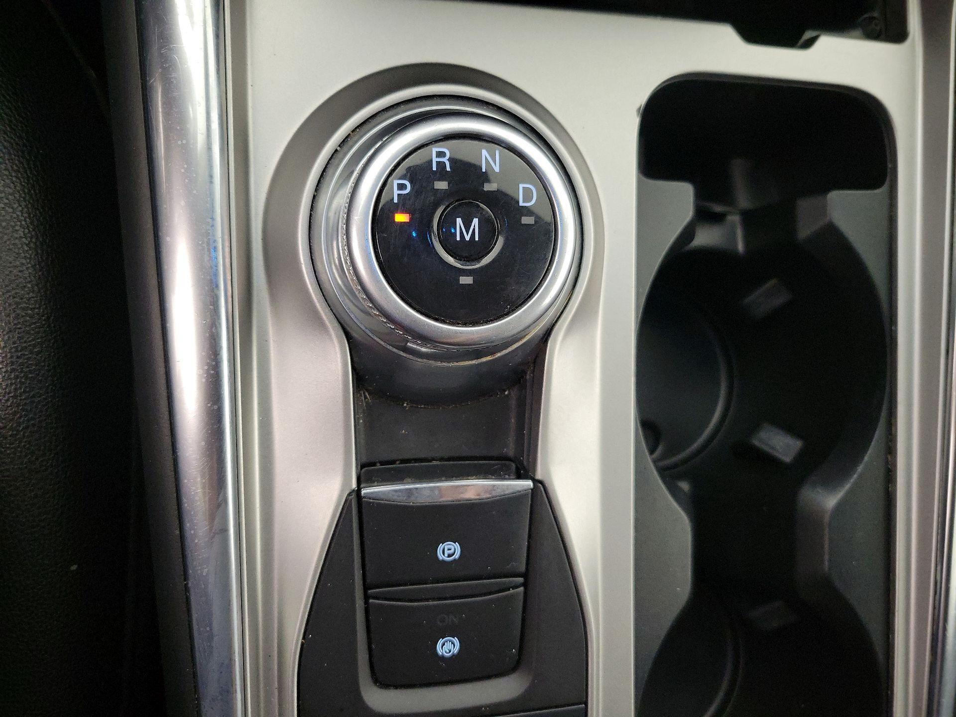 Thumbnail: 2020 Ford Explorer - 17