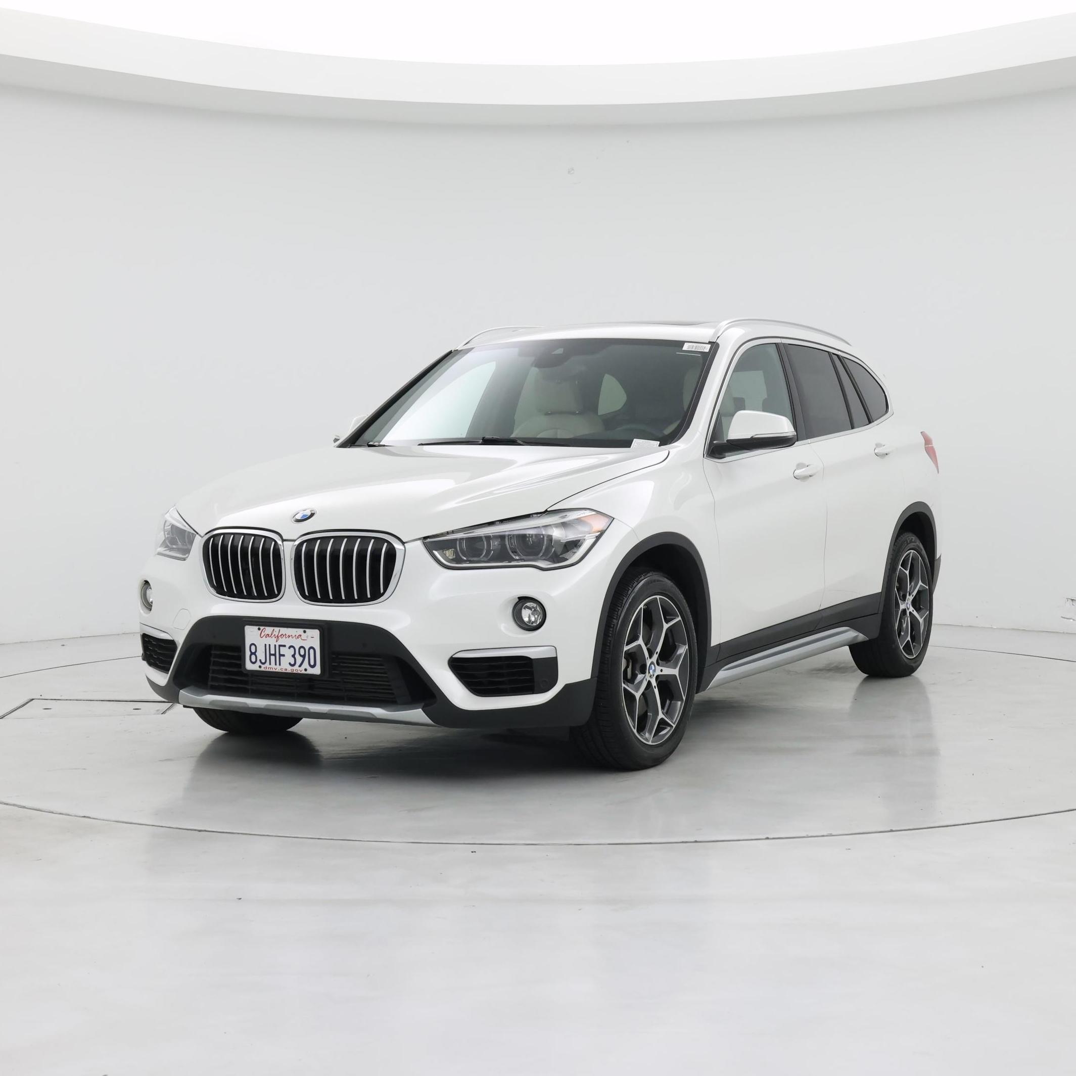 Thumbnail: 2019 BMW X1 - 4