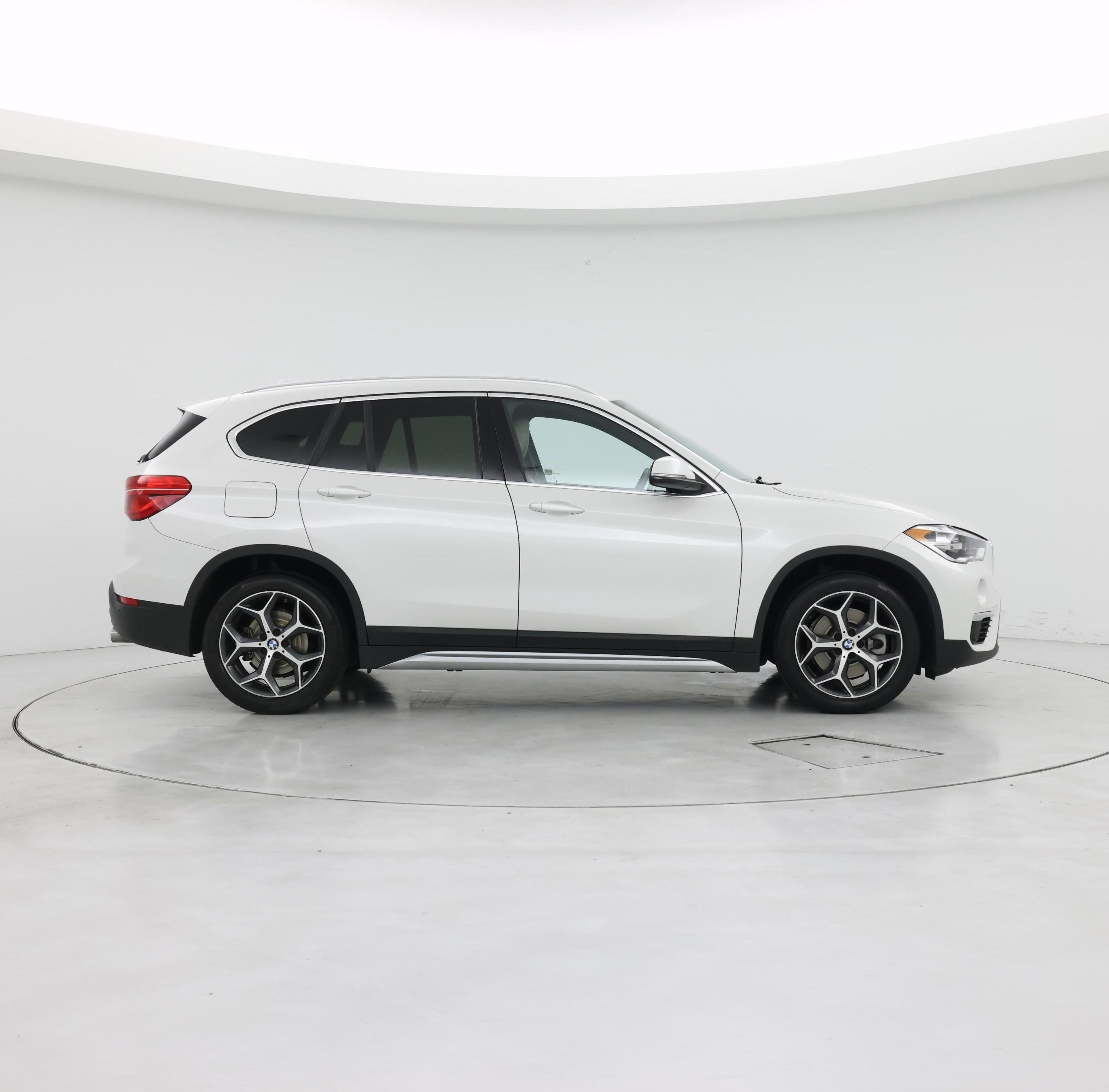 Thumbnail: 2019 BMW X1 - 7