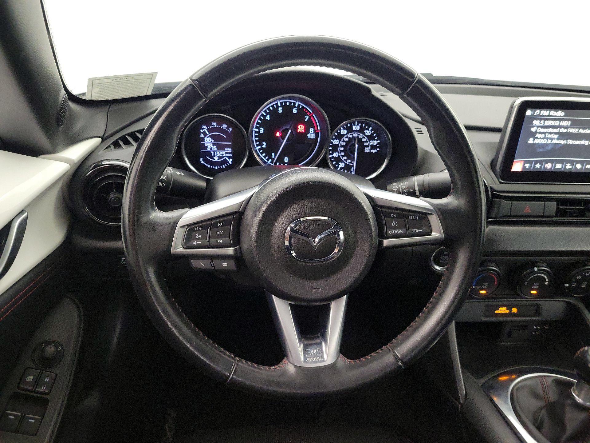 Thumbnail: 2016 Mazda MX-5 Miata - 10