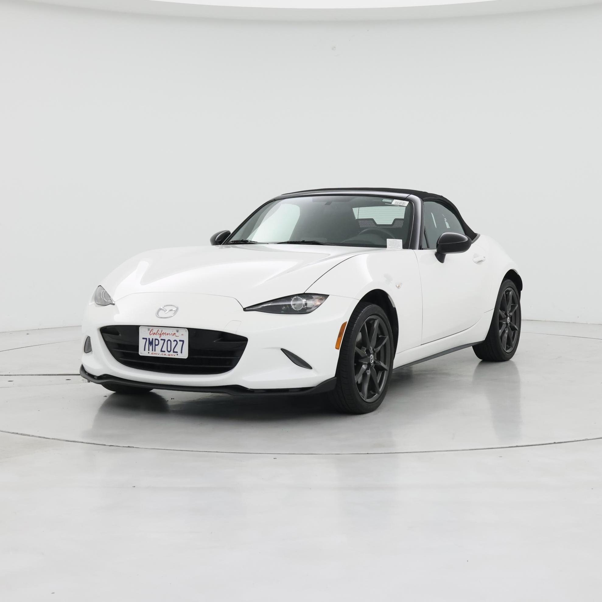 Thumbnail: 2016 Mazda MX-5 Miata - 4