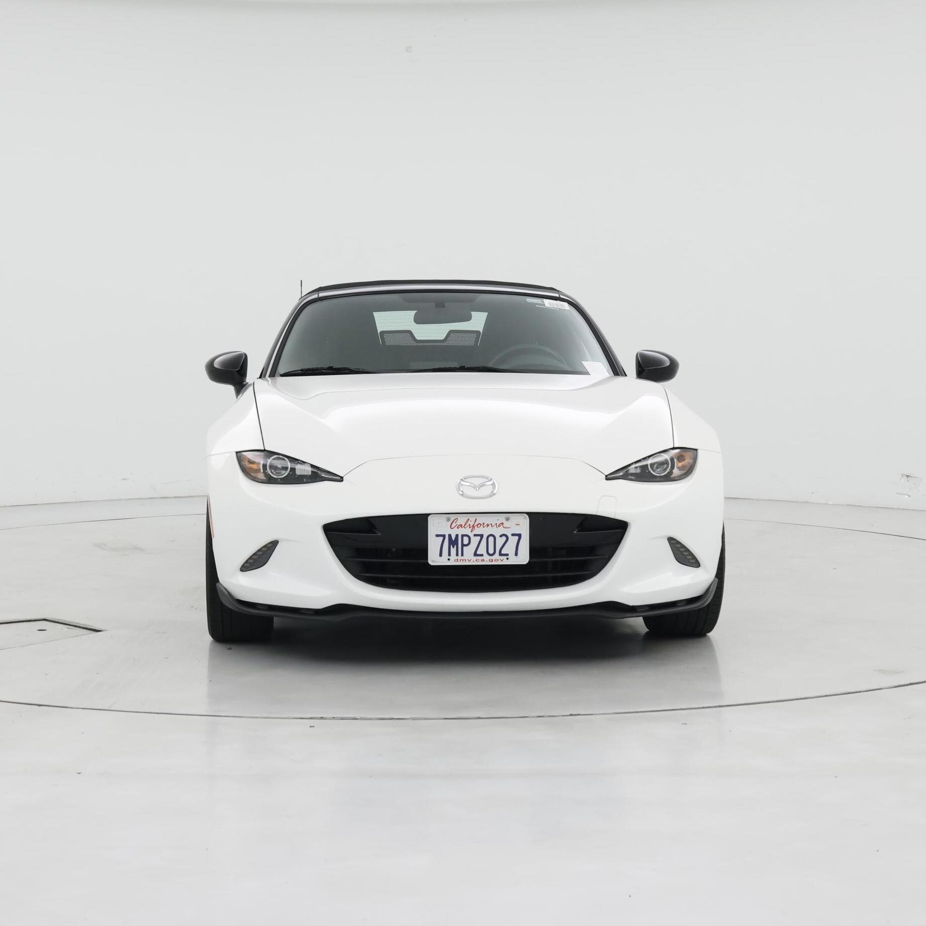 Thumbnail: 2016 Mazda MX-5 Miata - 5
