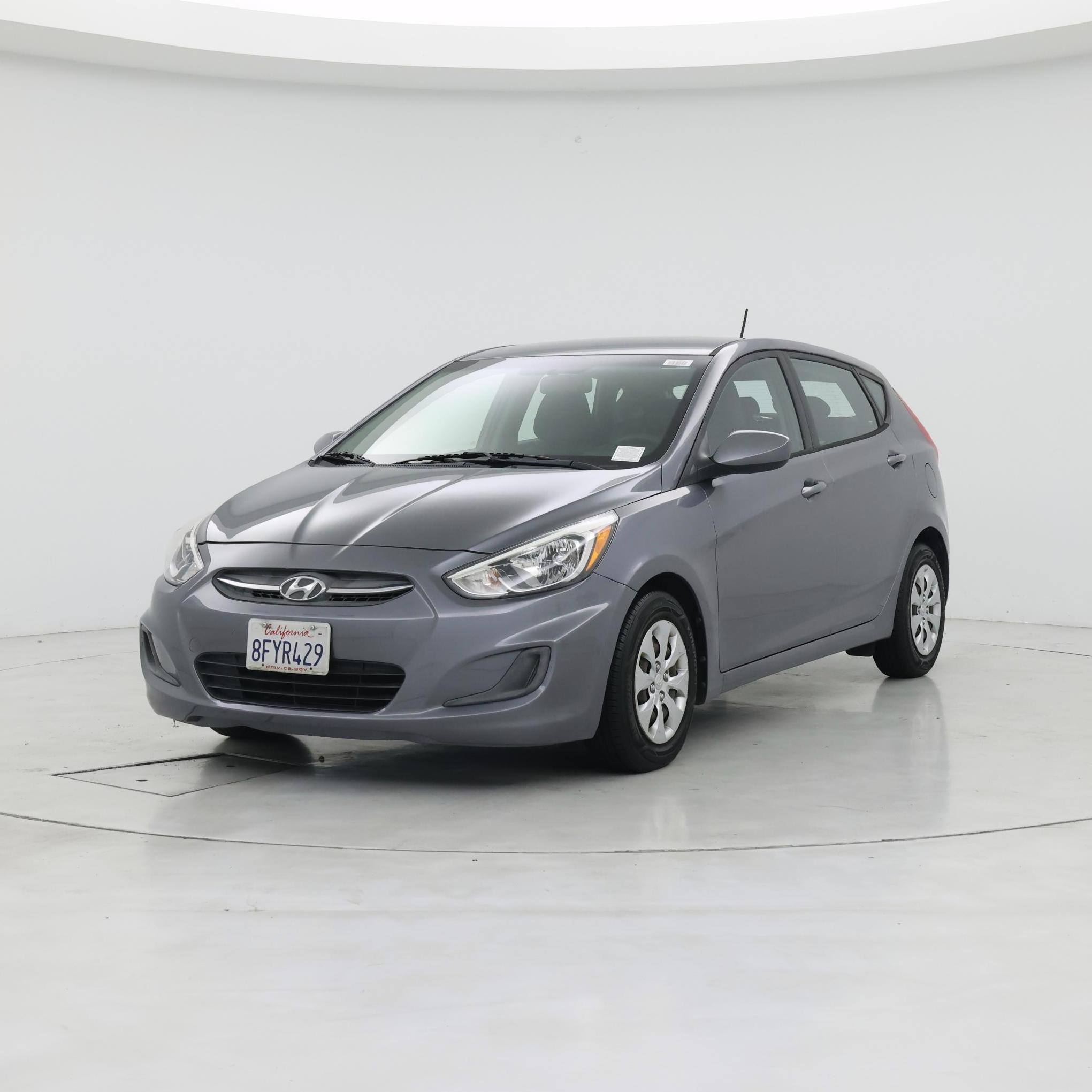 Thumbnail: 2017 Hyundai Accent - 4