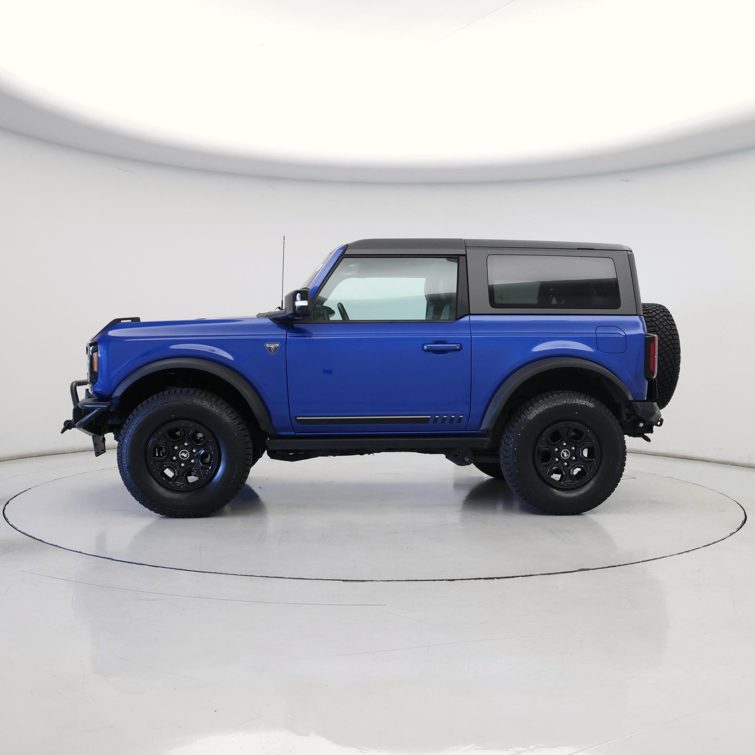 Thumbnail: 2021 Ford Bronco - 3
