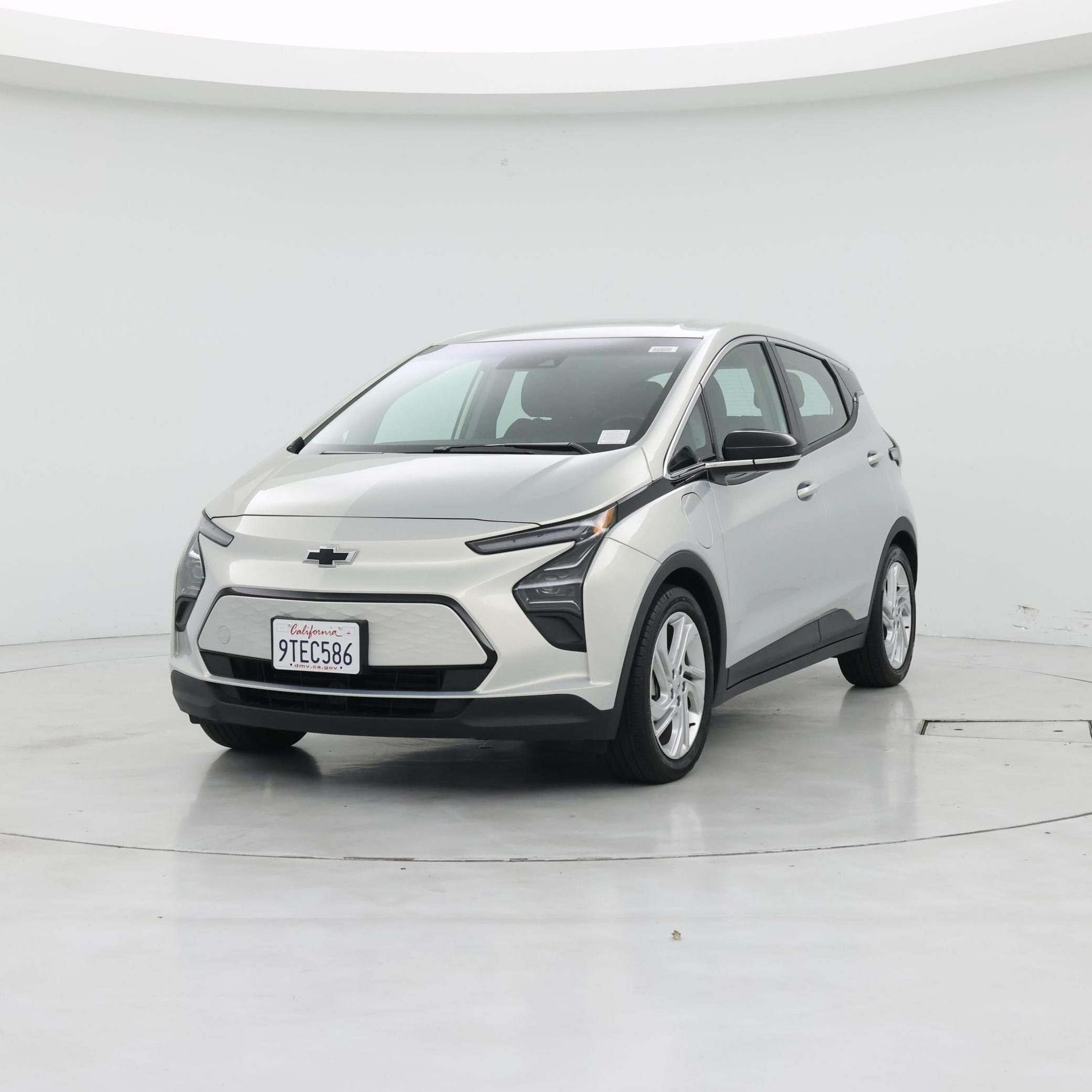 Thumbnail: 2023 Chevrolet Bolt EV - 4