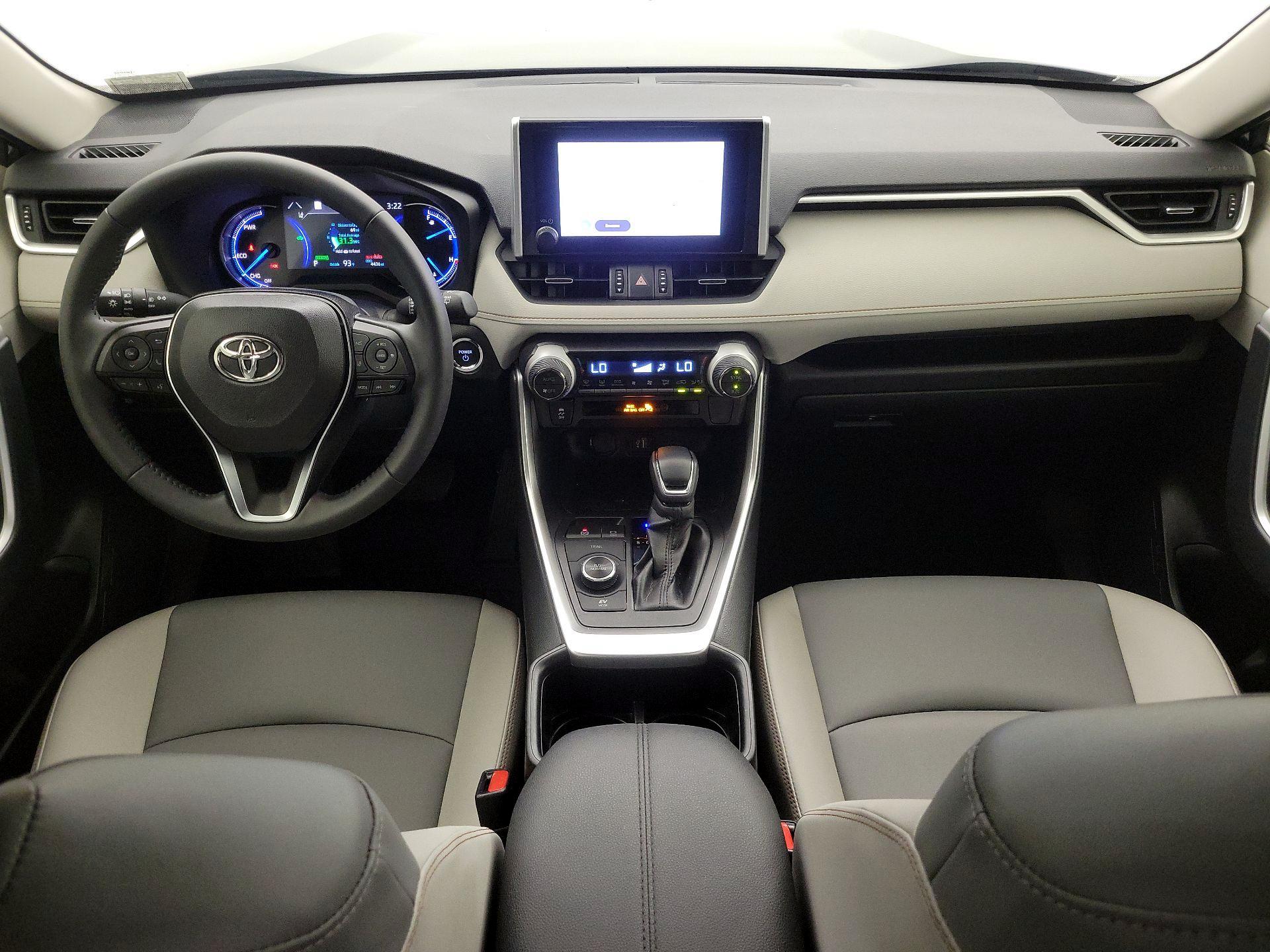 Thumbnail: 2025 Toyota RAV4 - 9