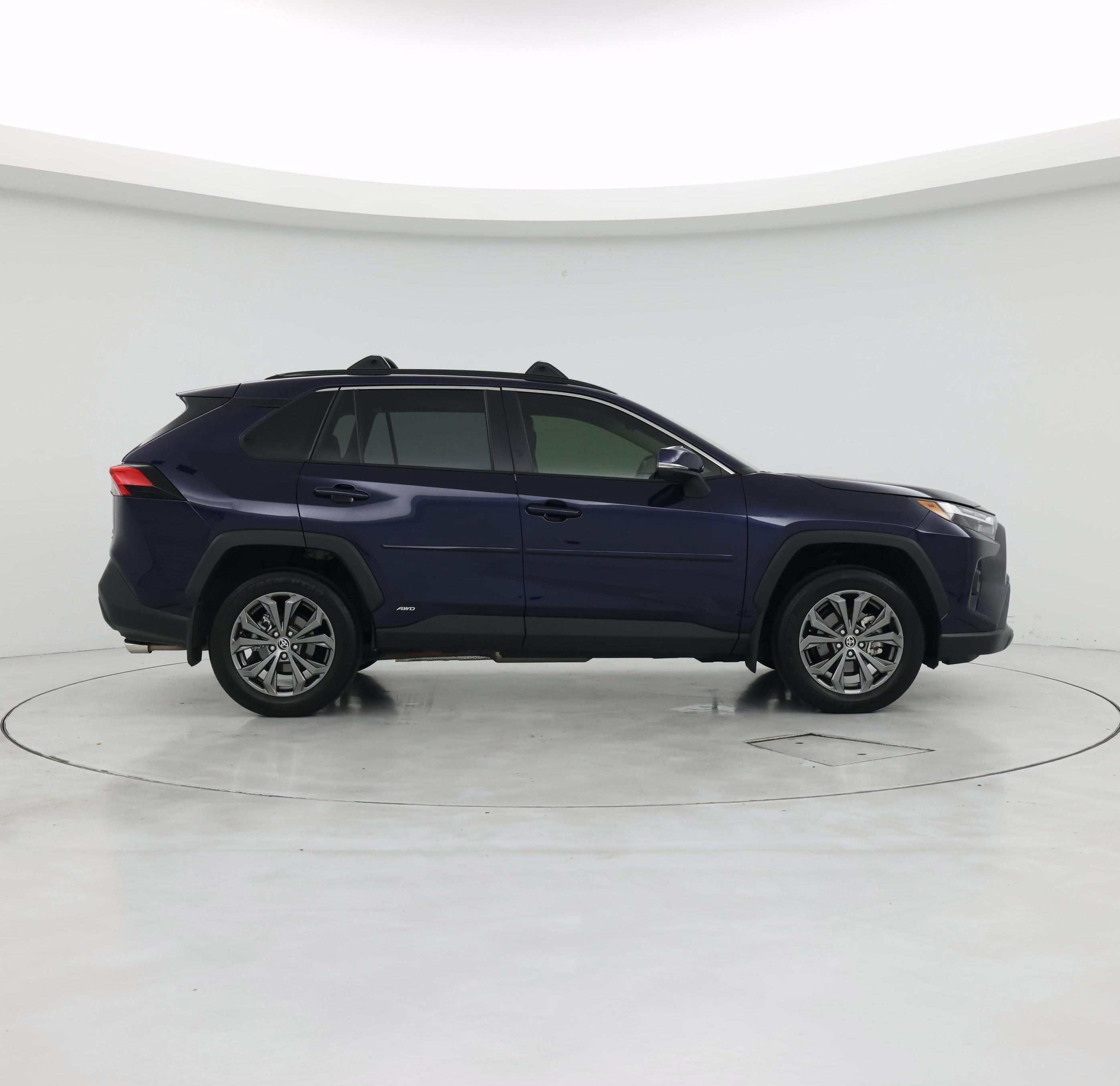 Thumbnail: 2025 Toyota RAV4 - 7