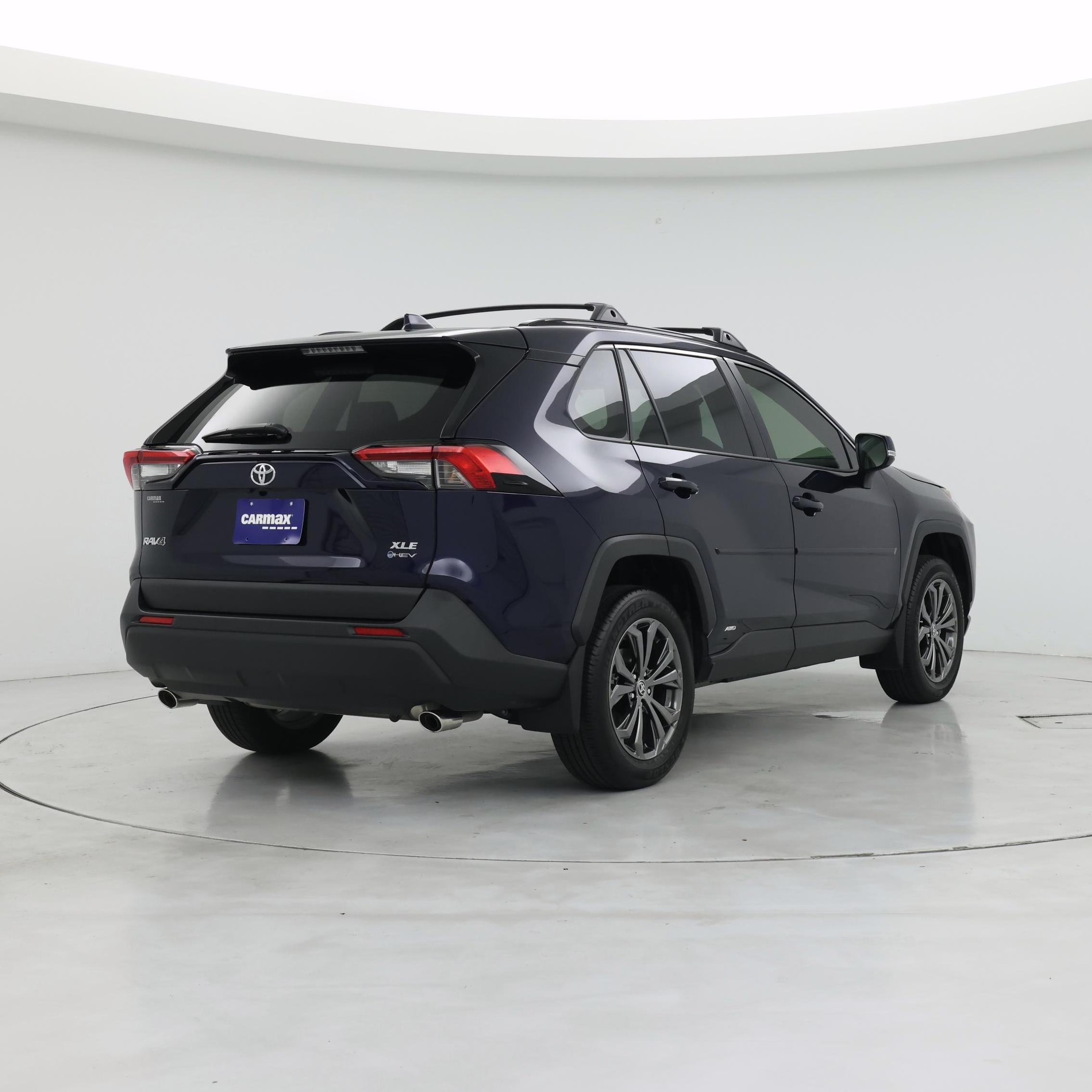 Thumbnail: 2025 Toyota RAV4 - 8