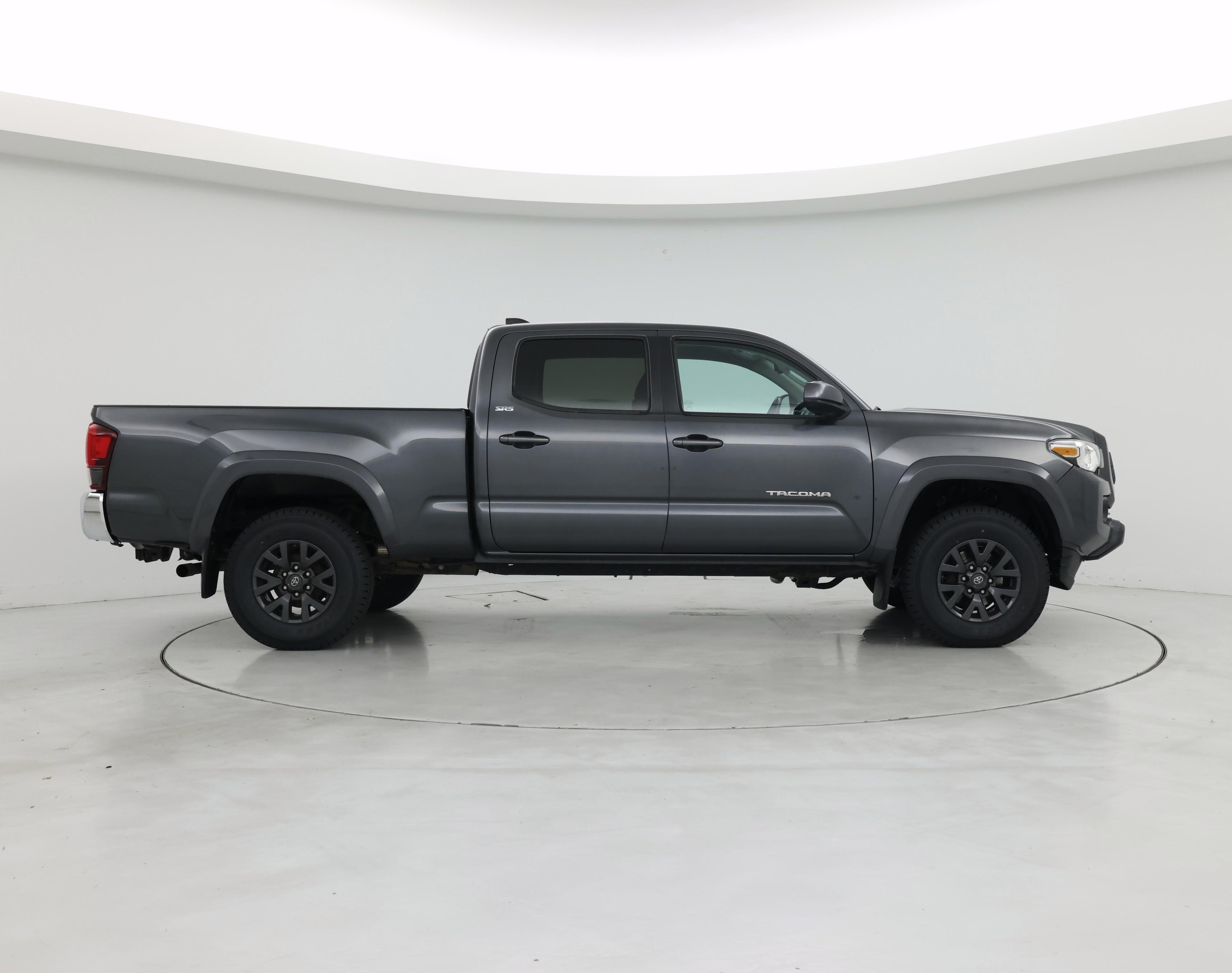 Thumbnail: 2020 Toyota Tacoma - 7