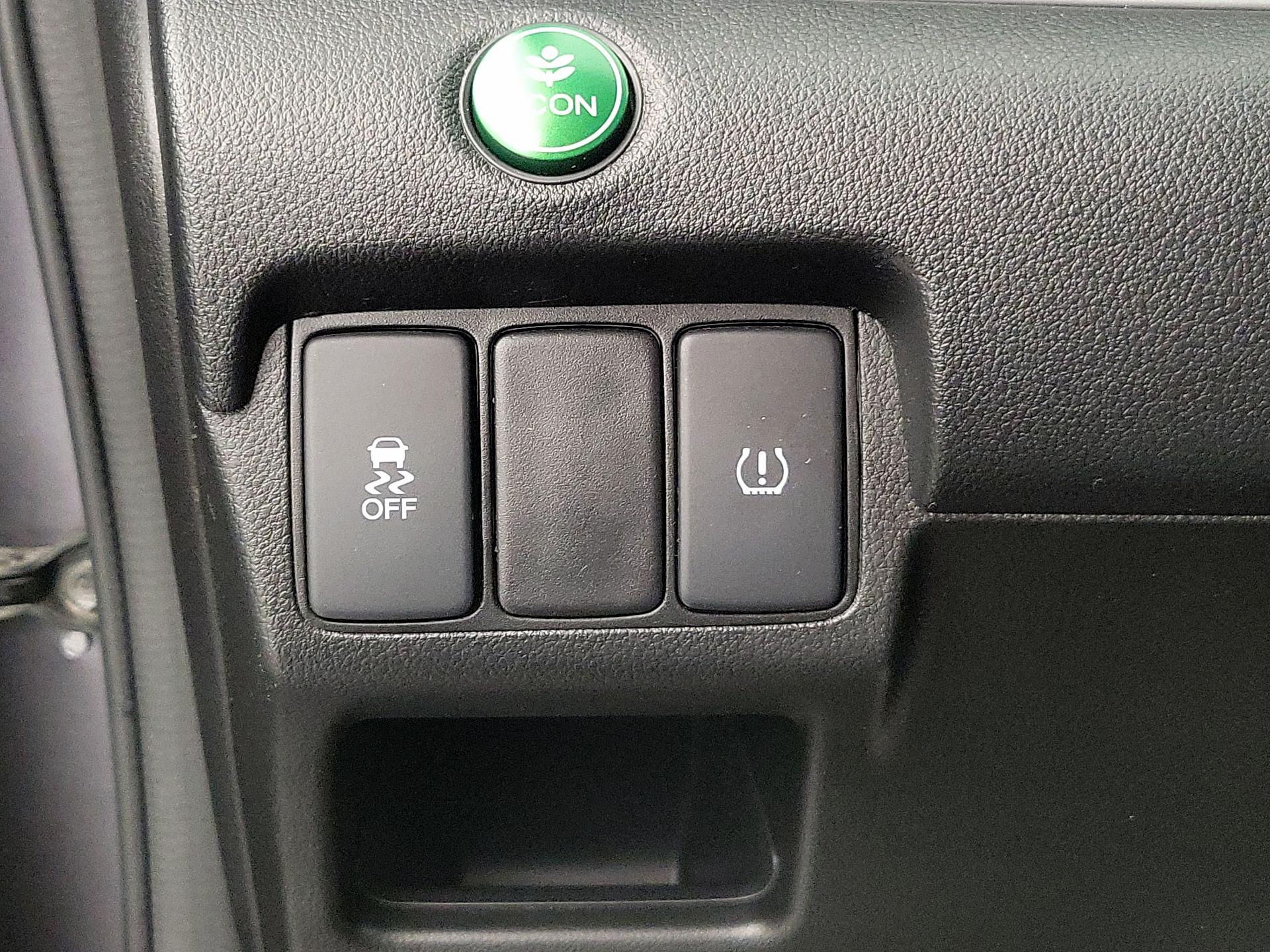 Thumbnail: 2015 Honda CR-V - 13