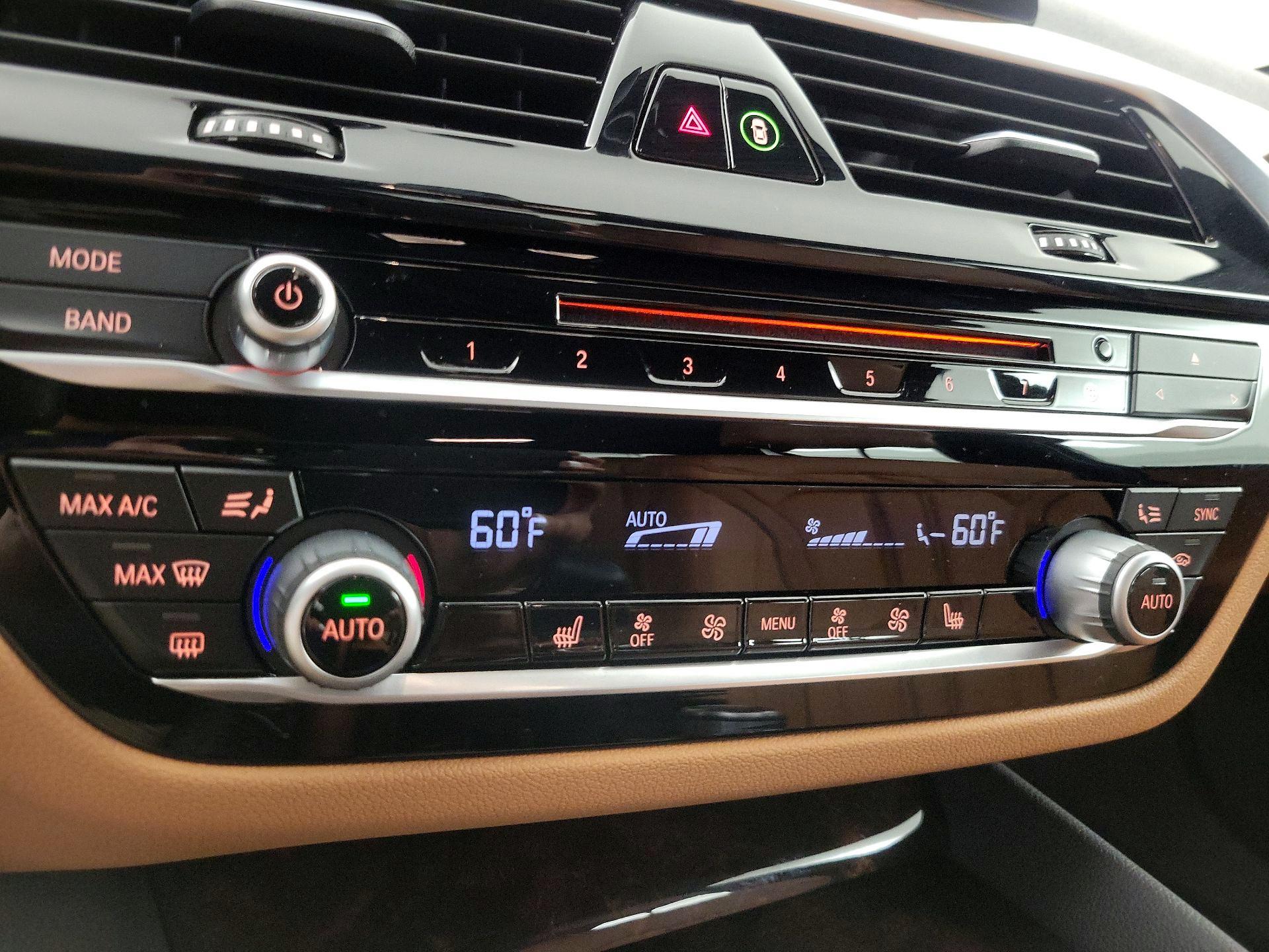 Thumbnail: 2019 BMW 5 Series - 16