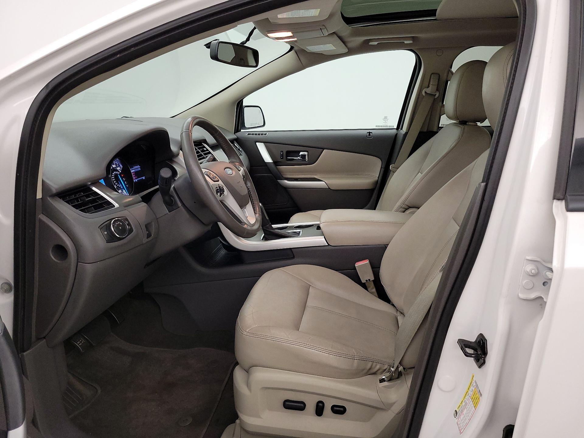 Thumbnail: 2013 Ford Edge - 11