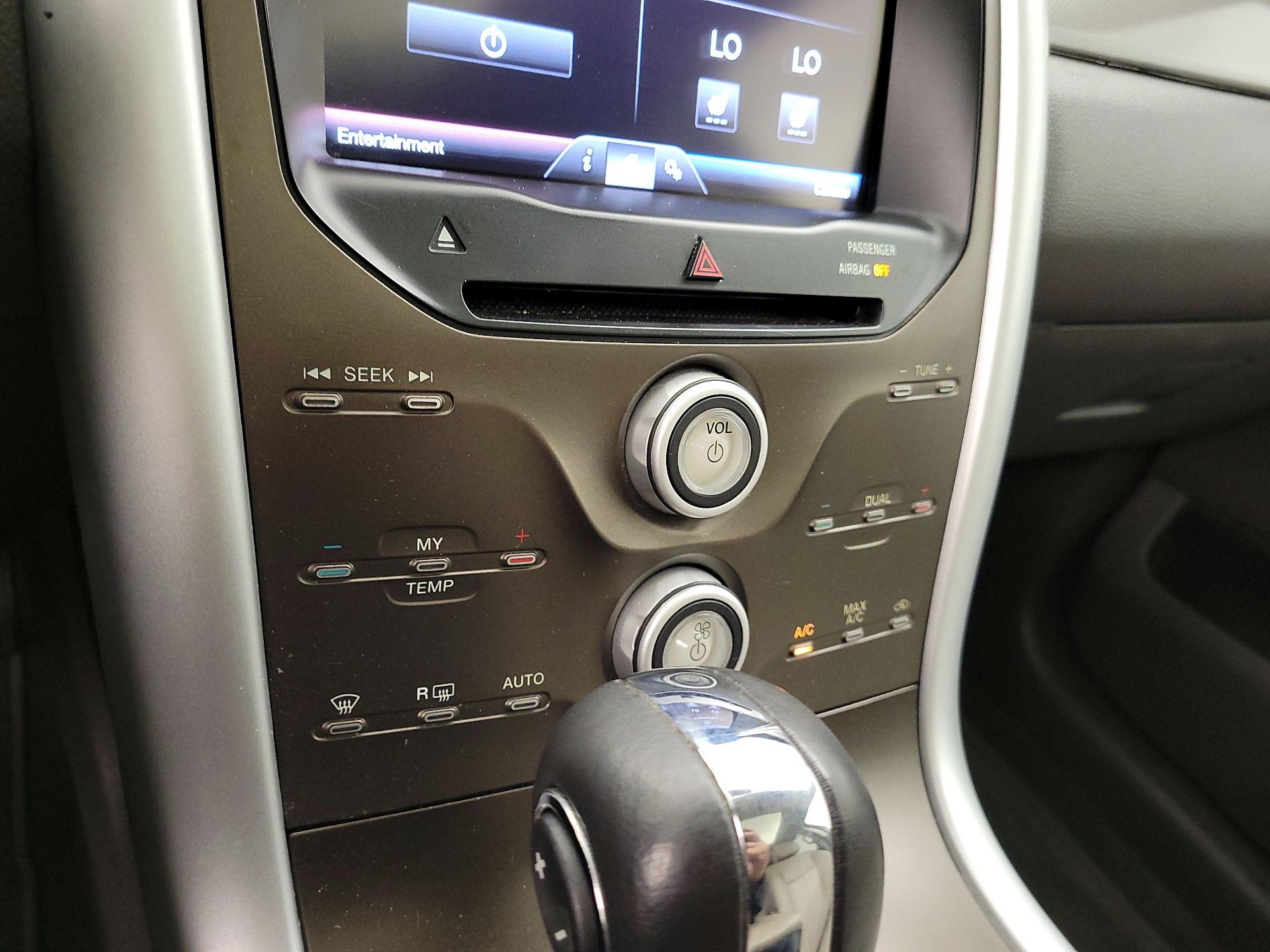 Thumbnail: 2013 Ford Edge - 16