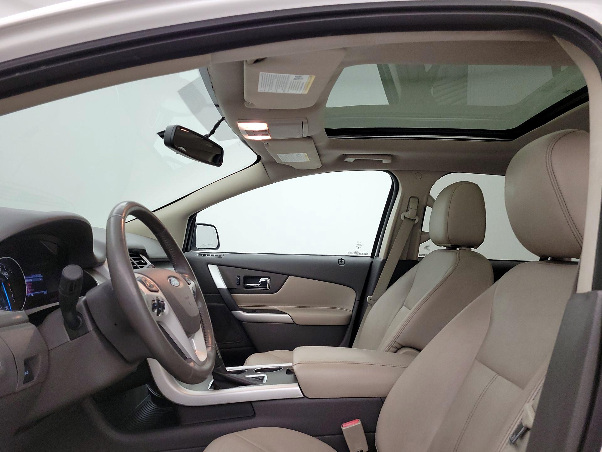 Thumbnail: 2013 Ford Edge - 18