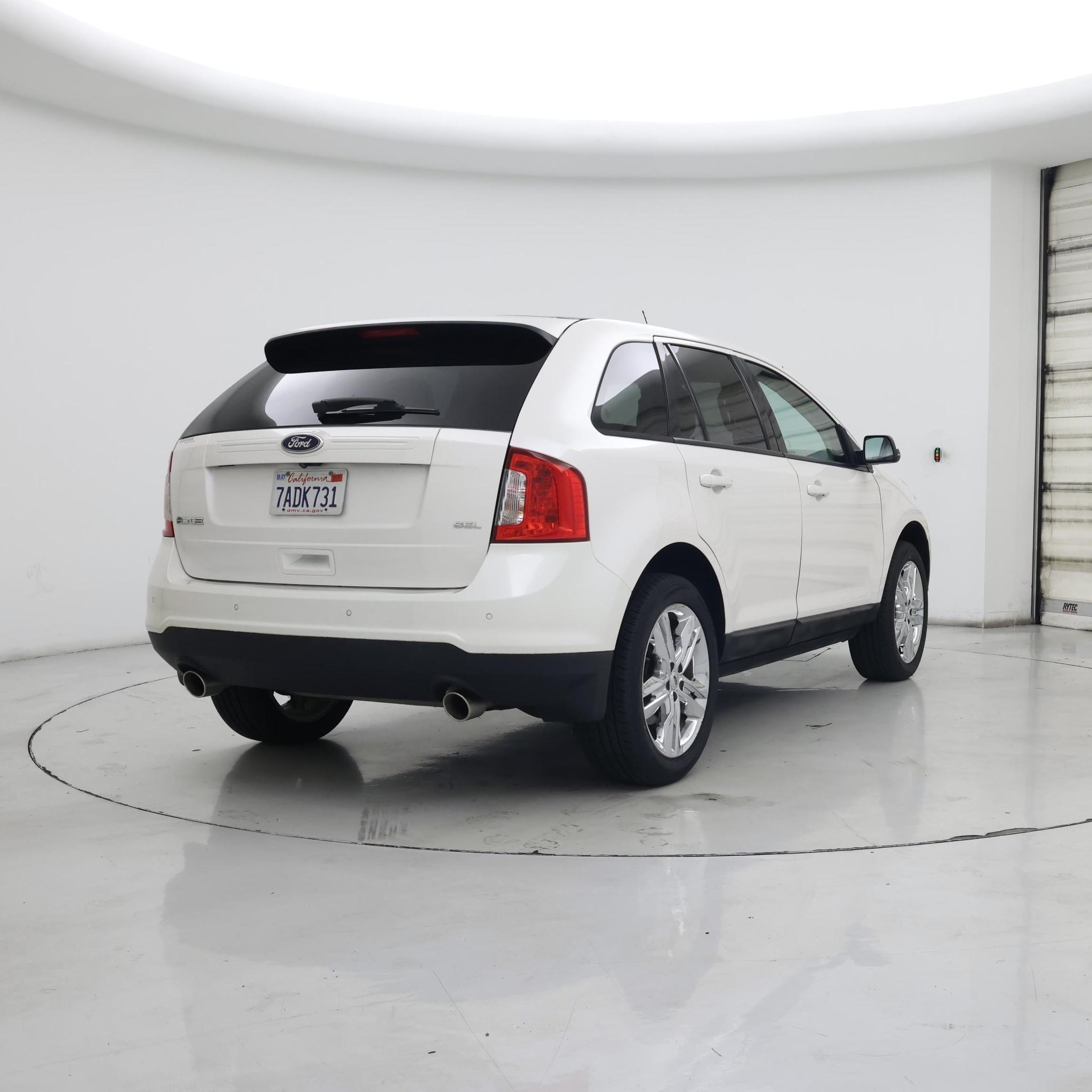 Thumbnail: 2013 Ford Edge - 8