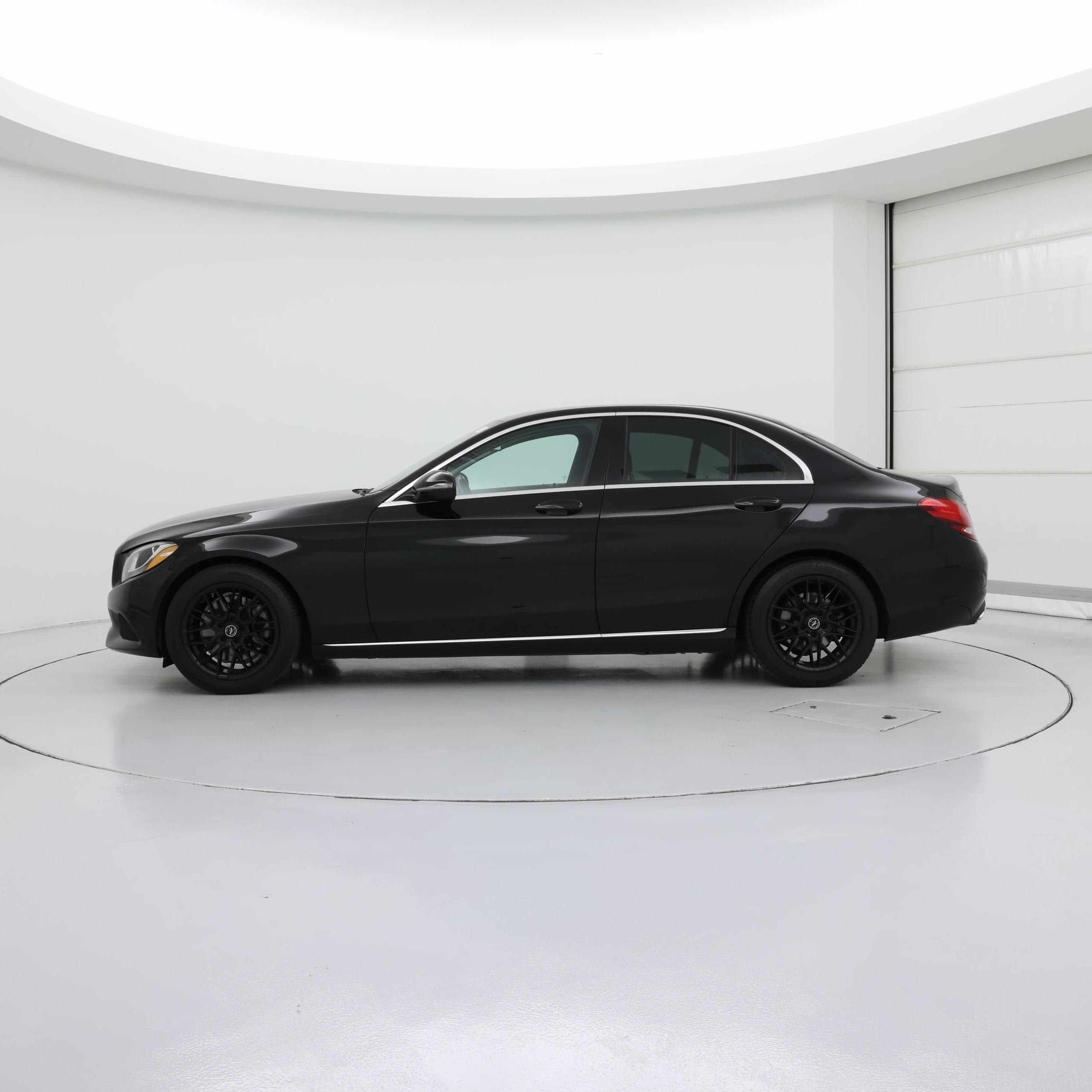 Thumbnail: 2017 Mercedes-Benz C-Class - 3