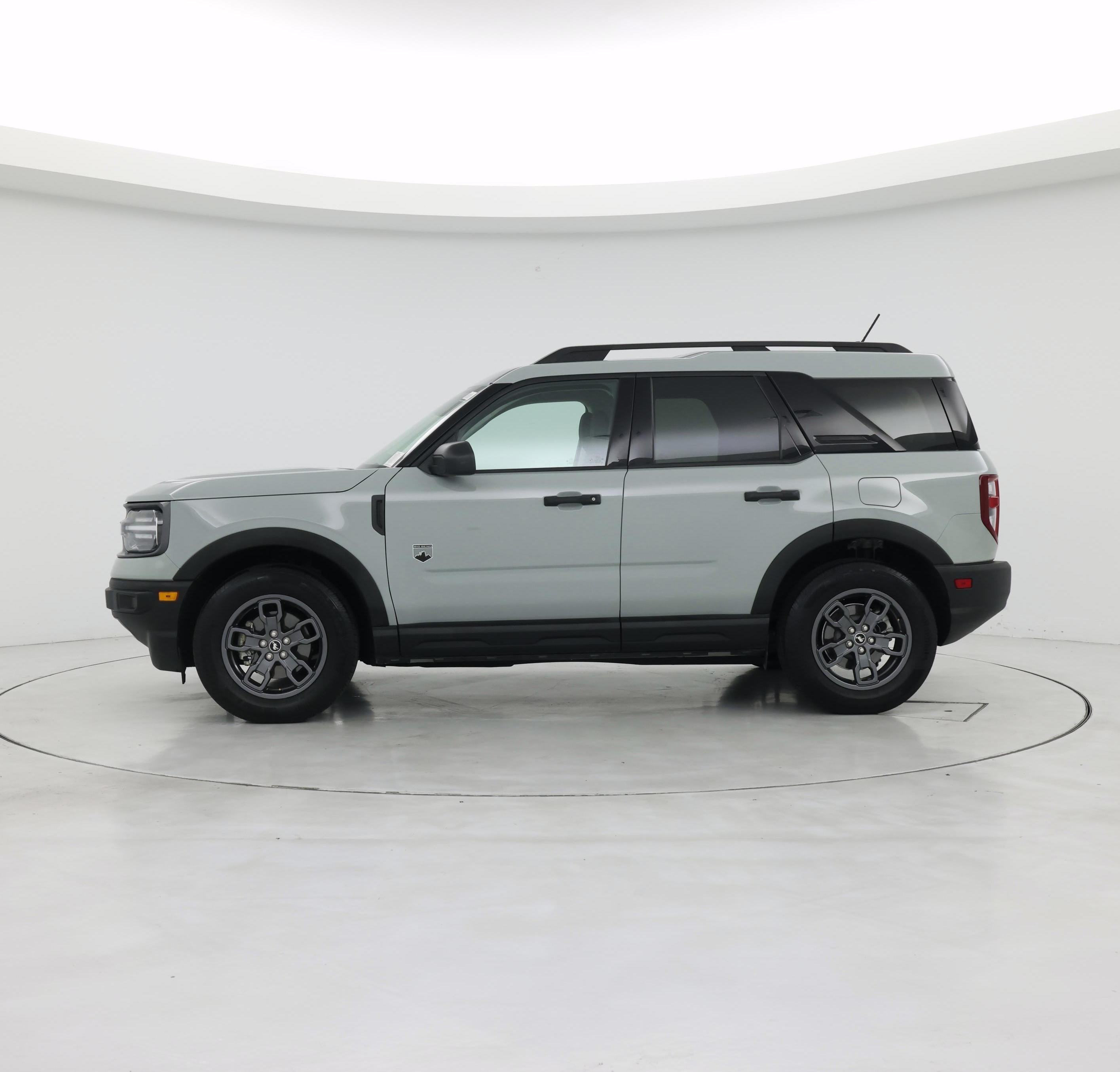 Thumbnail: 2023 Ford Bronco Sport - 3