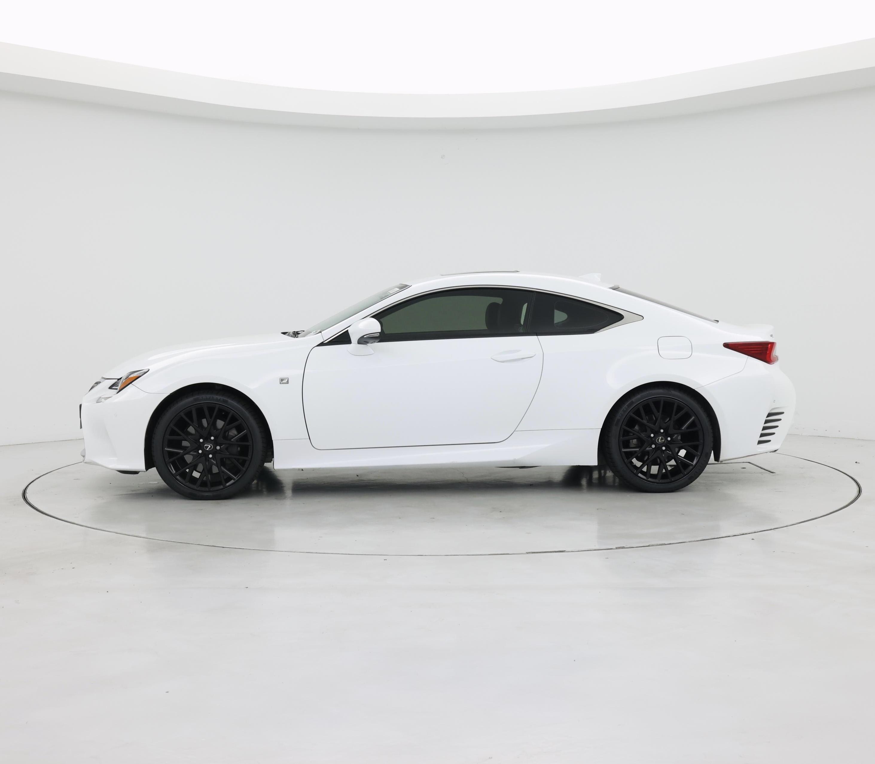 Thumbnail: 2017 Lexus RC - 3
