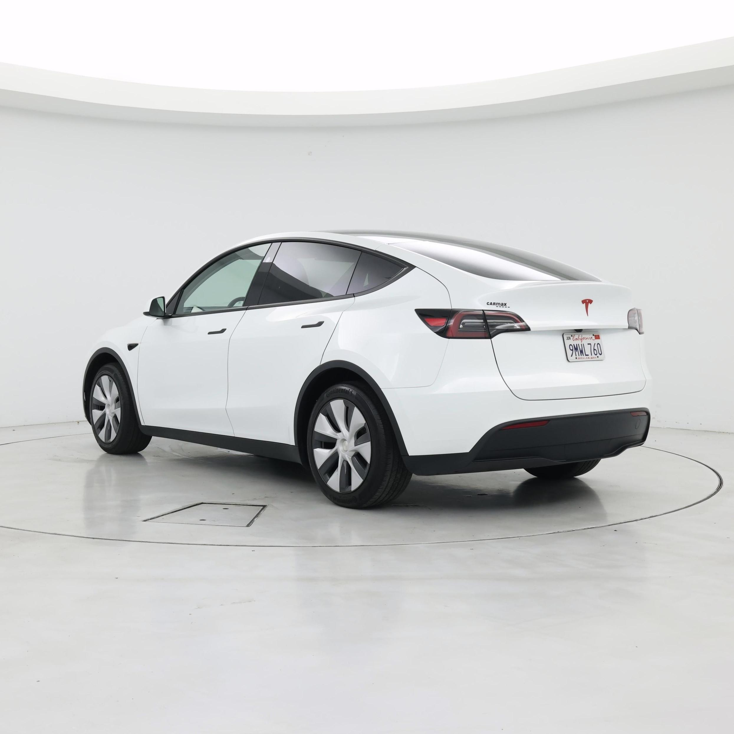 Thumbnail: 2024 Tesla Model Y - 2