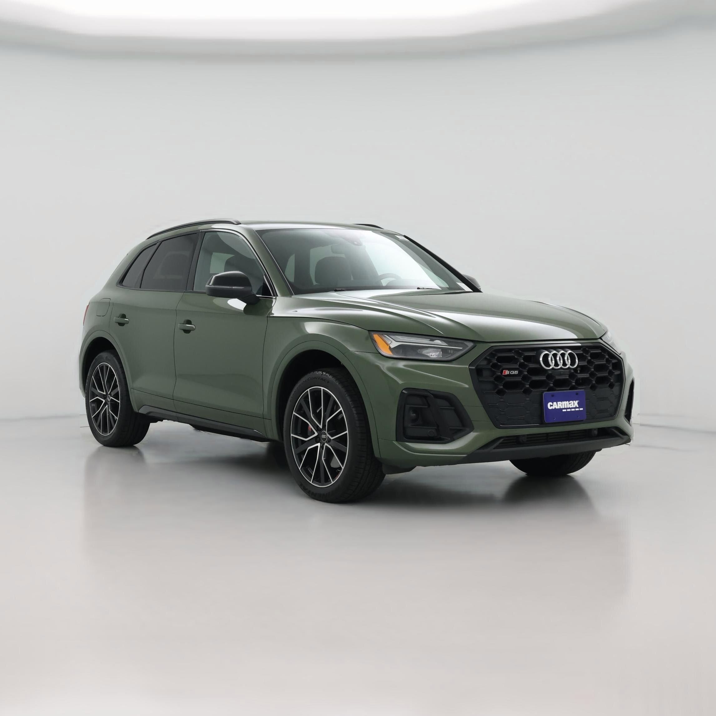 Thumbnail: 2021 Audi SQ5 - 1