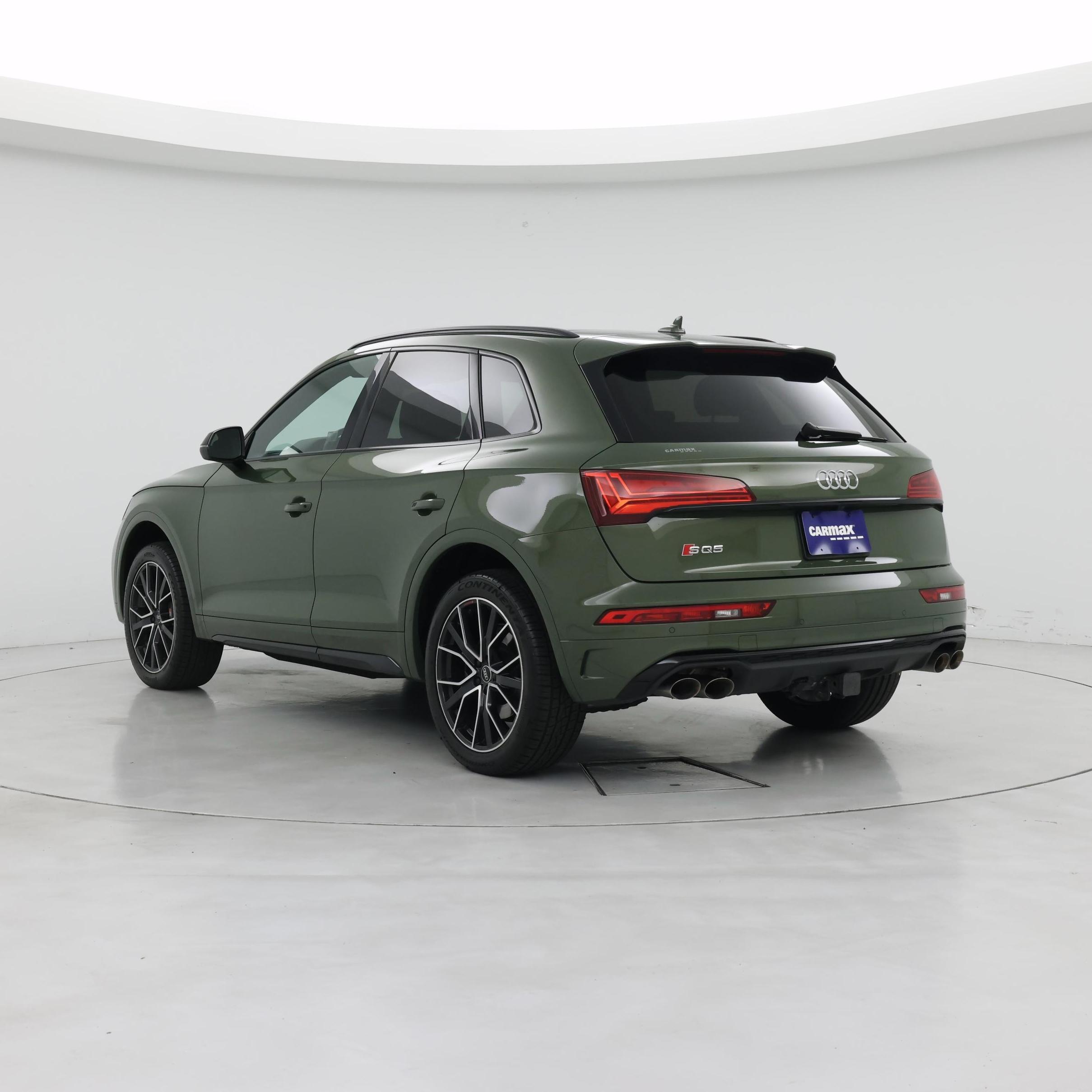 Thumbnail: 2021 Audi SQ5 - 2