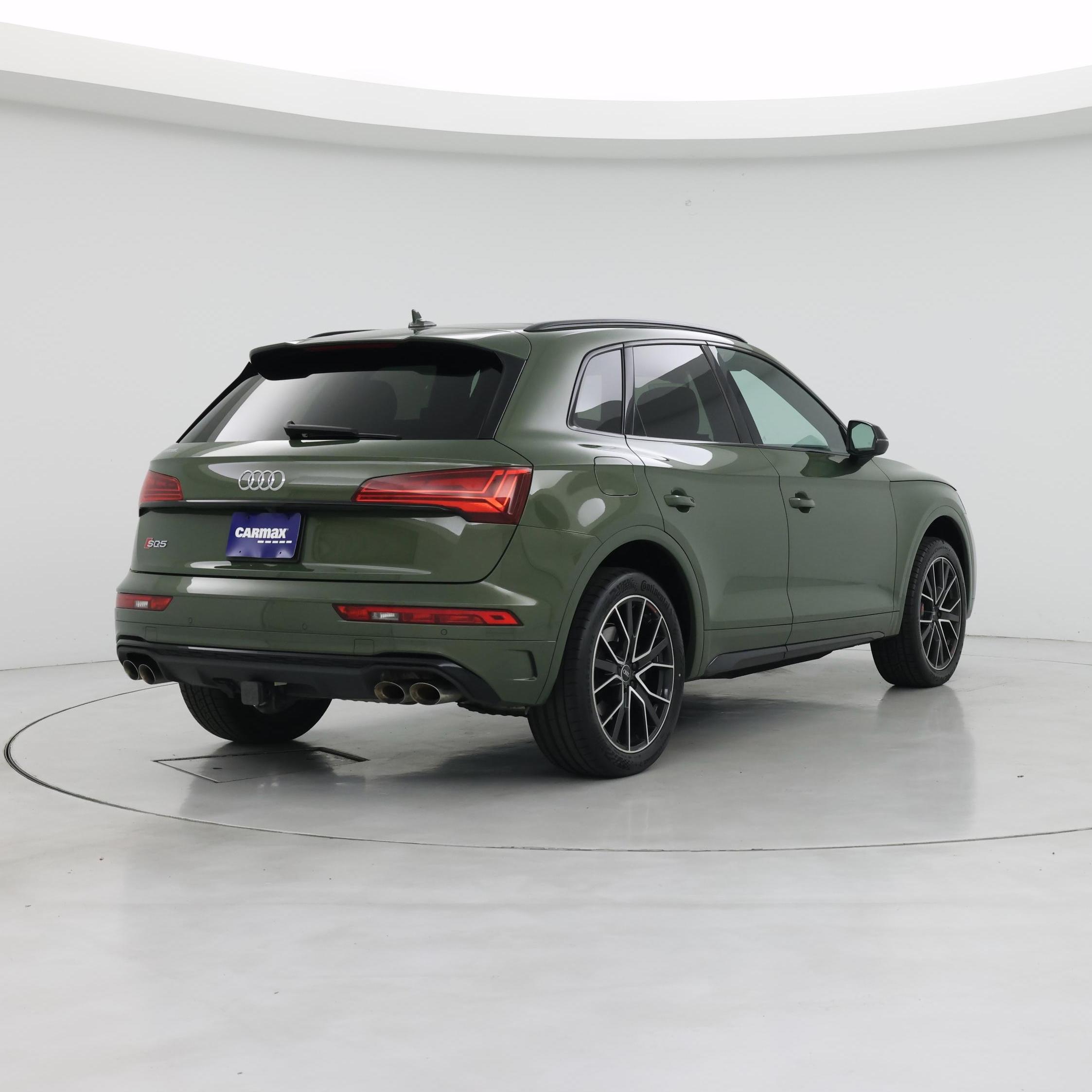 Thumbnail: 2021 Audi SQ5 - 8