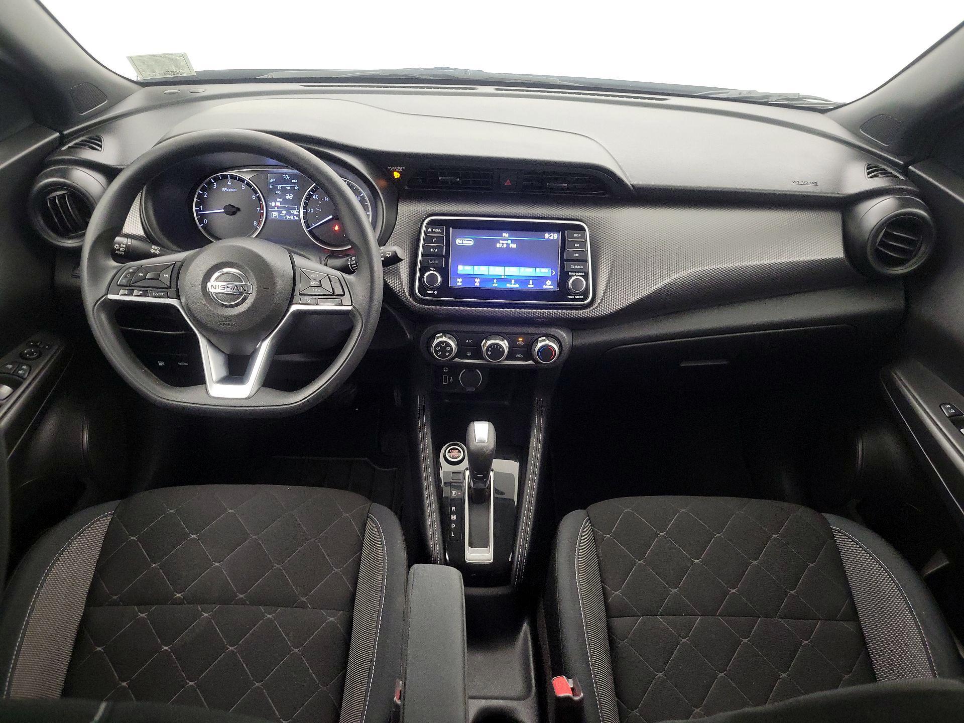 Thumbnail: 2019 Nissan Kicks - 9