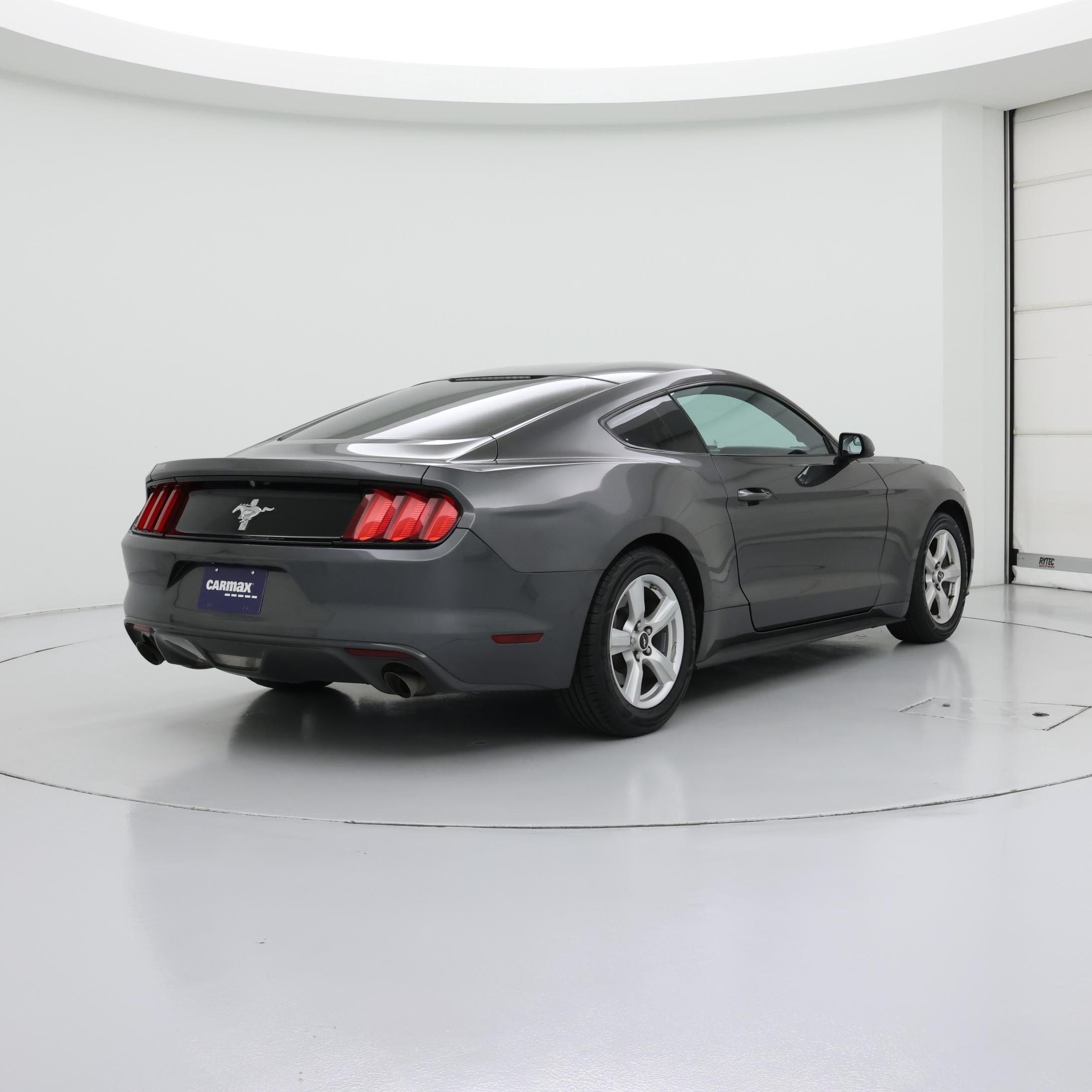 Thumbnail: 2017 Ford Mustang - 8