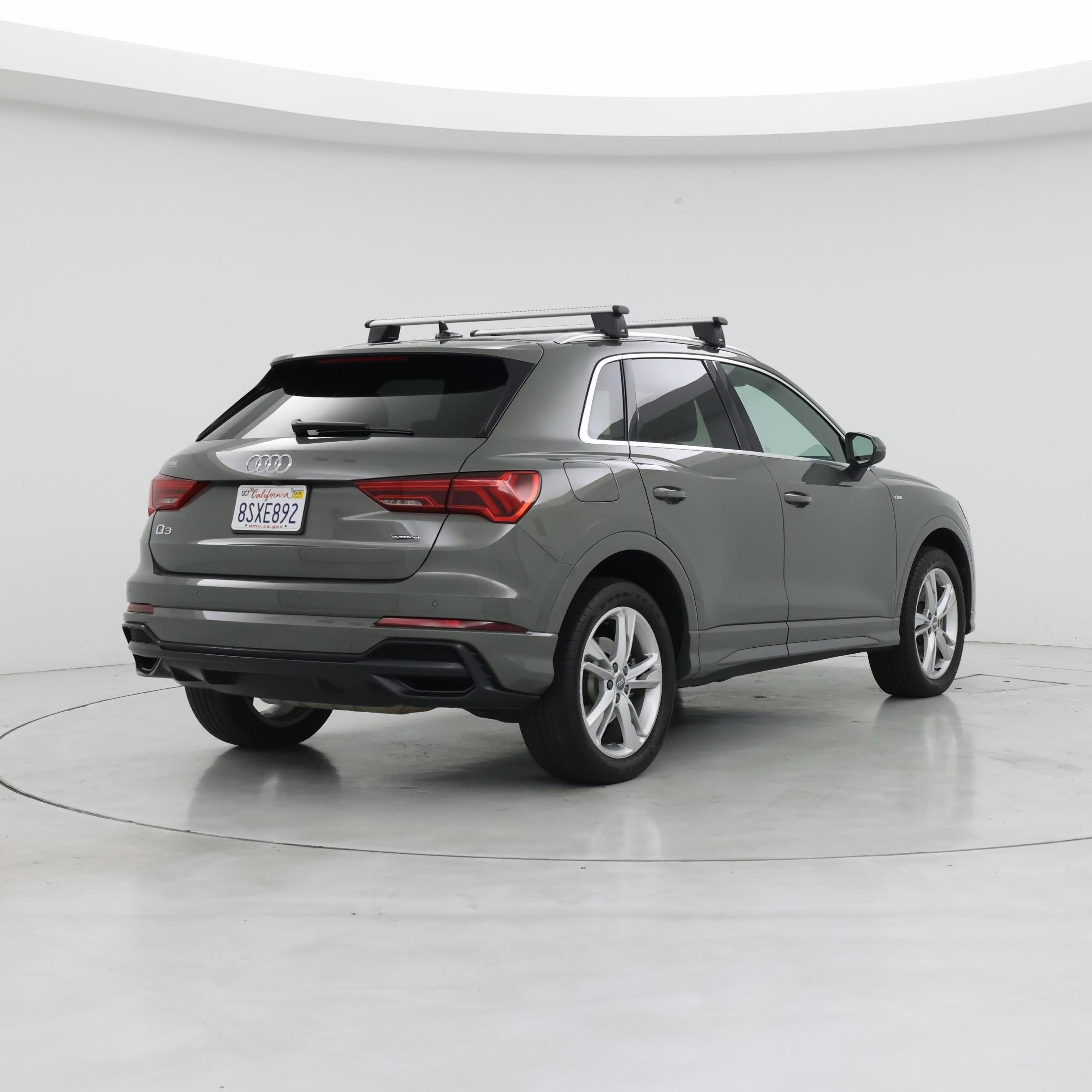 Thumbnail: 2020 Audi Q3 - 8