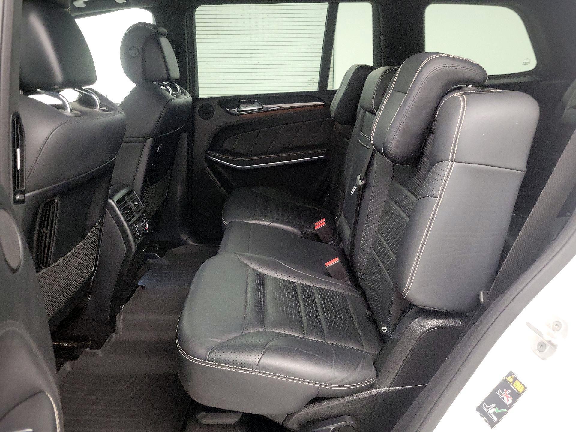 Thumbnail: 2015 Mercedes-Benz GL-Class - 18