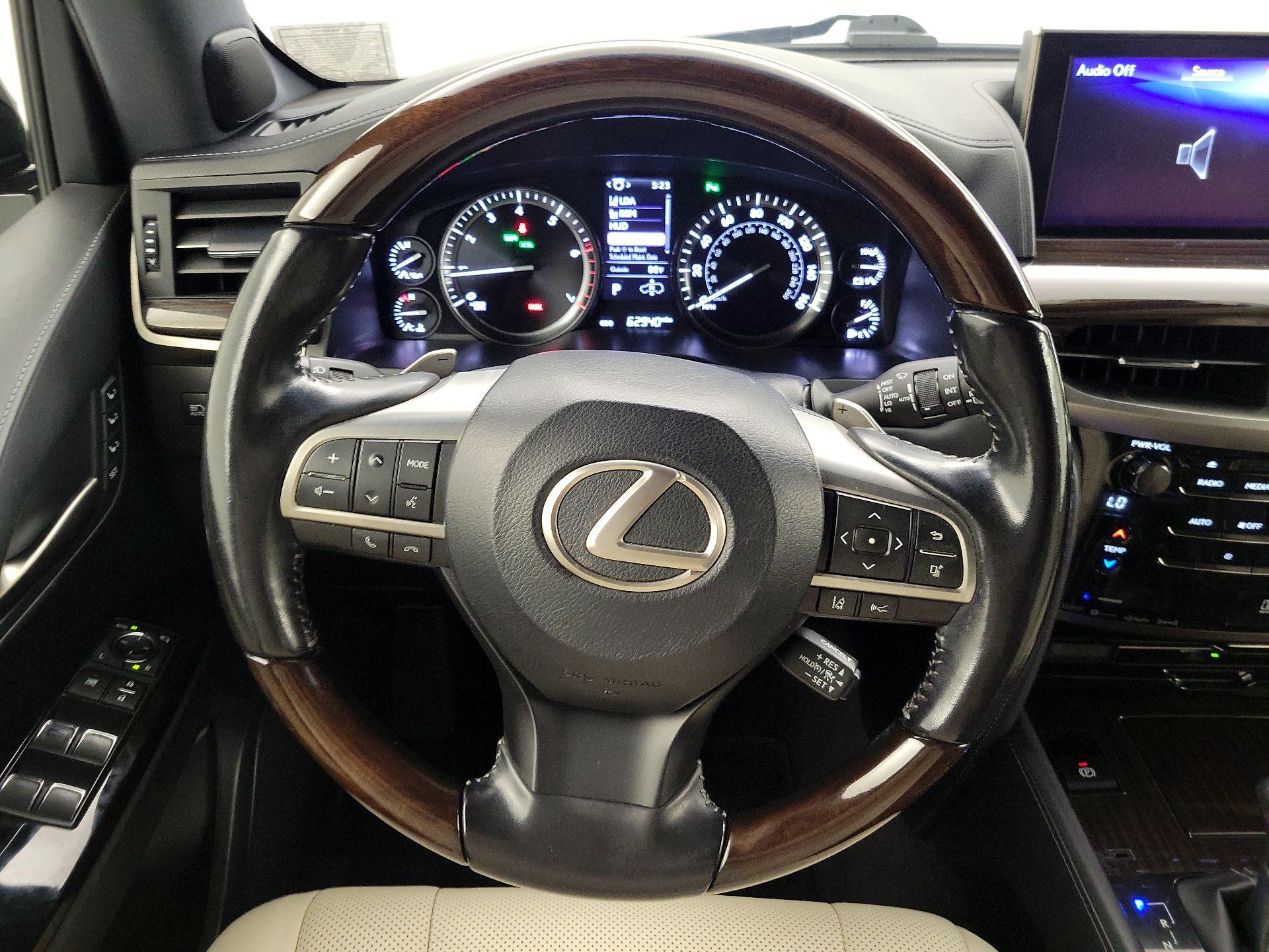 Thumbnail: 2020 Lexus LX - 10