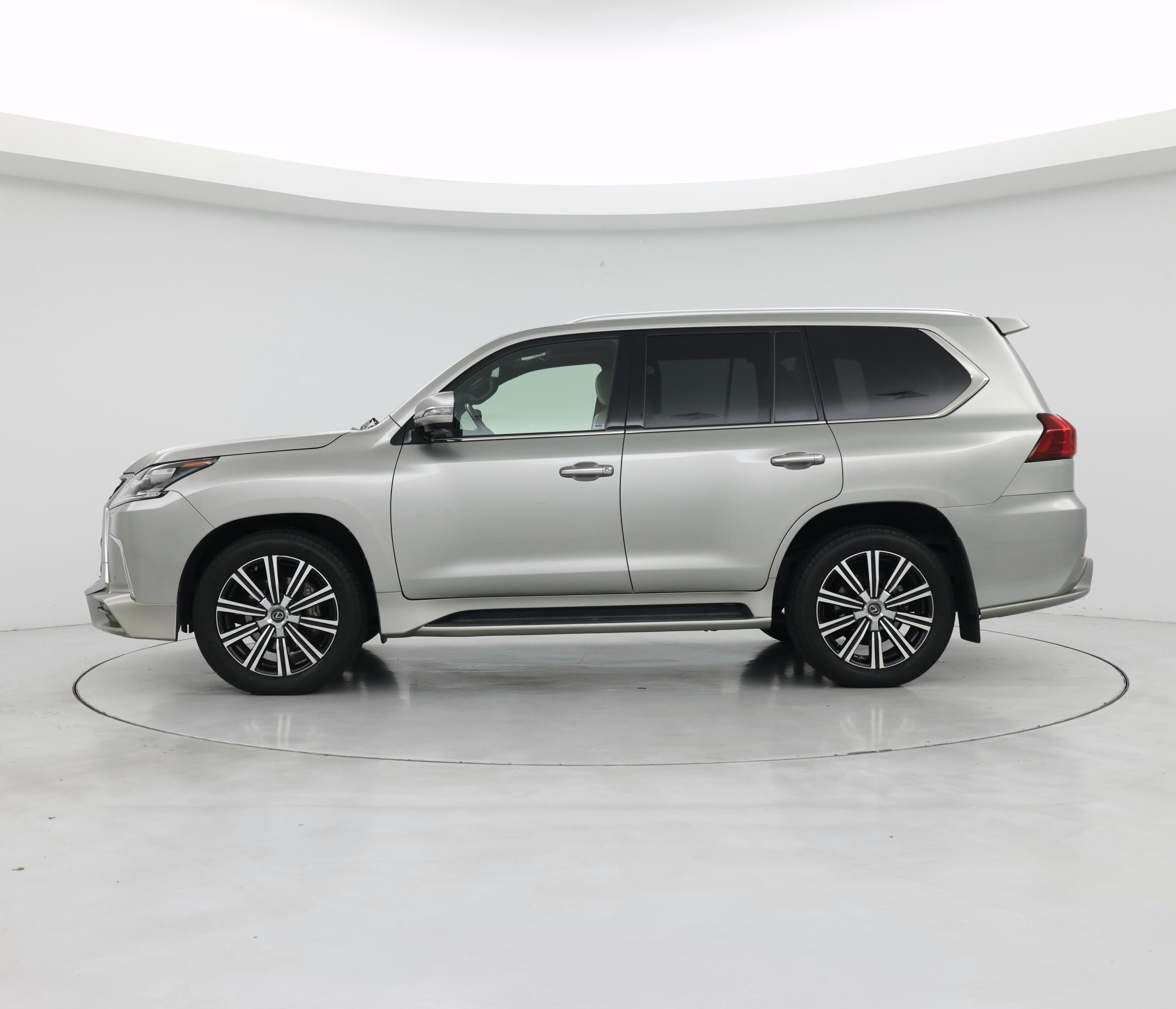 Thumbnail: 2020 Lexus LX - 3