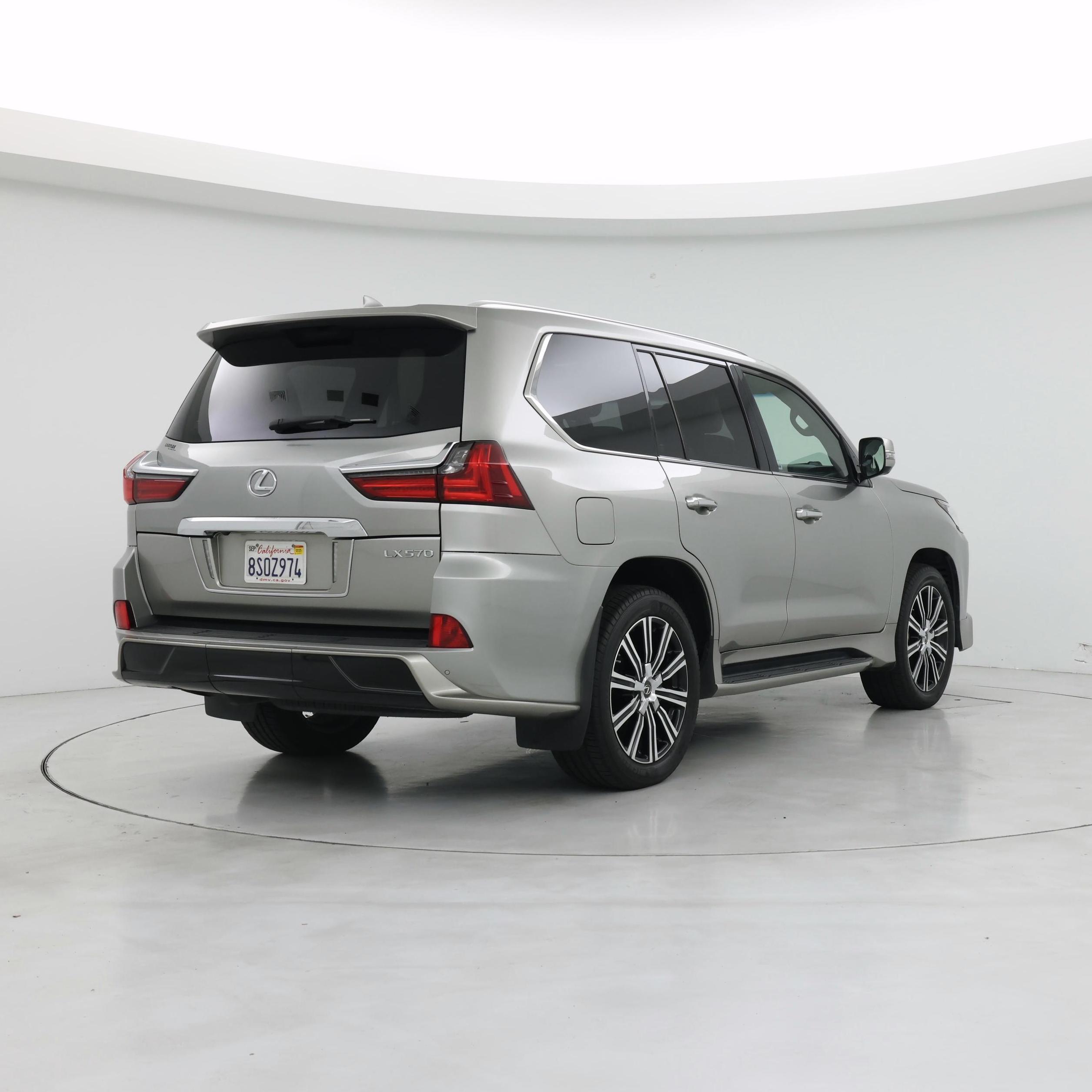 Thumbnail: 2020 Lexus LX - 8