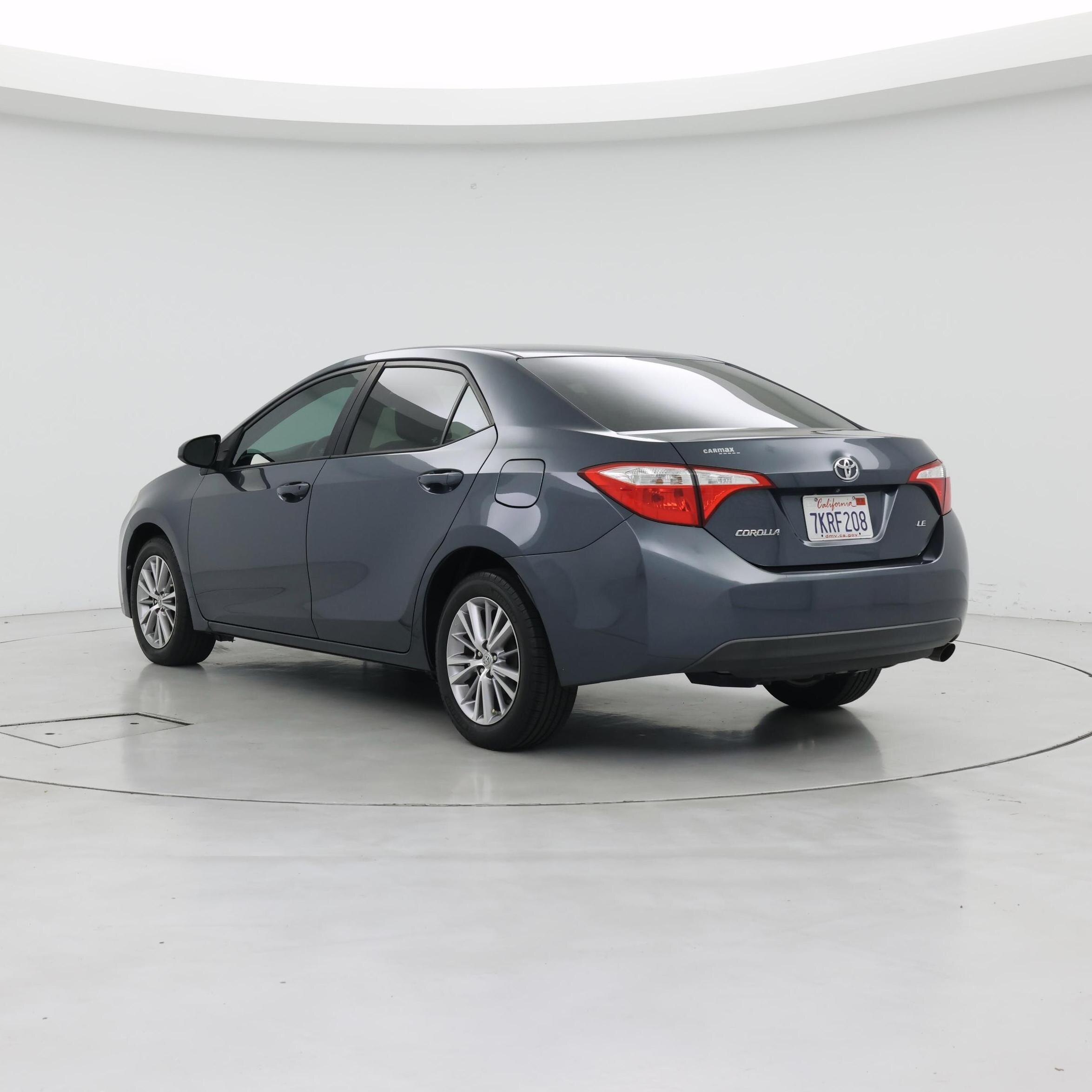 Thumbnail: 2015 Toyota Corolla - 2