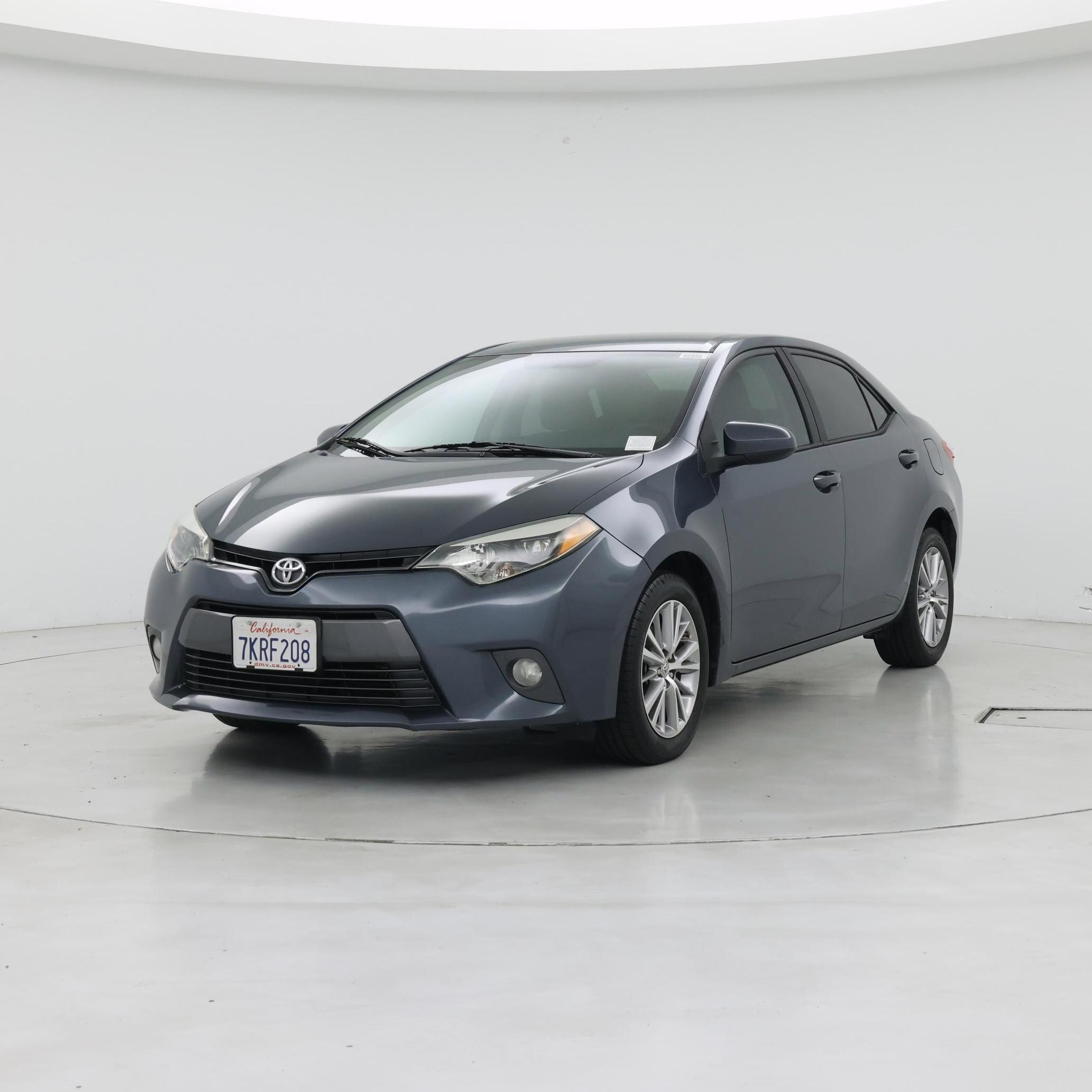 Thumbnail: 2015 Toyota Corolla - 4
