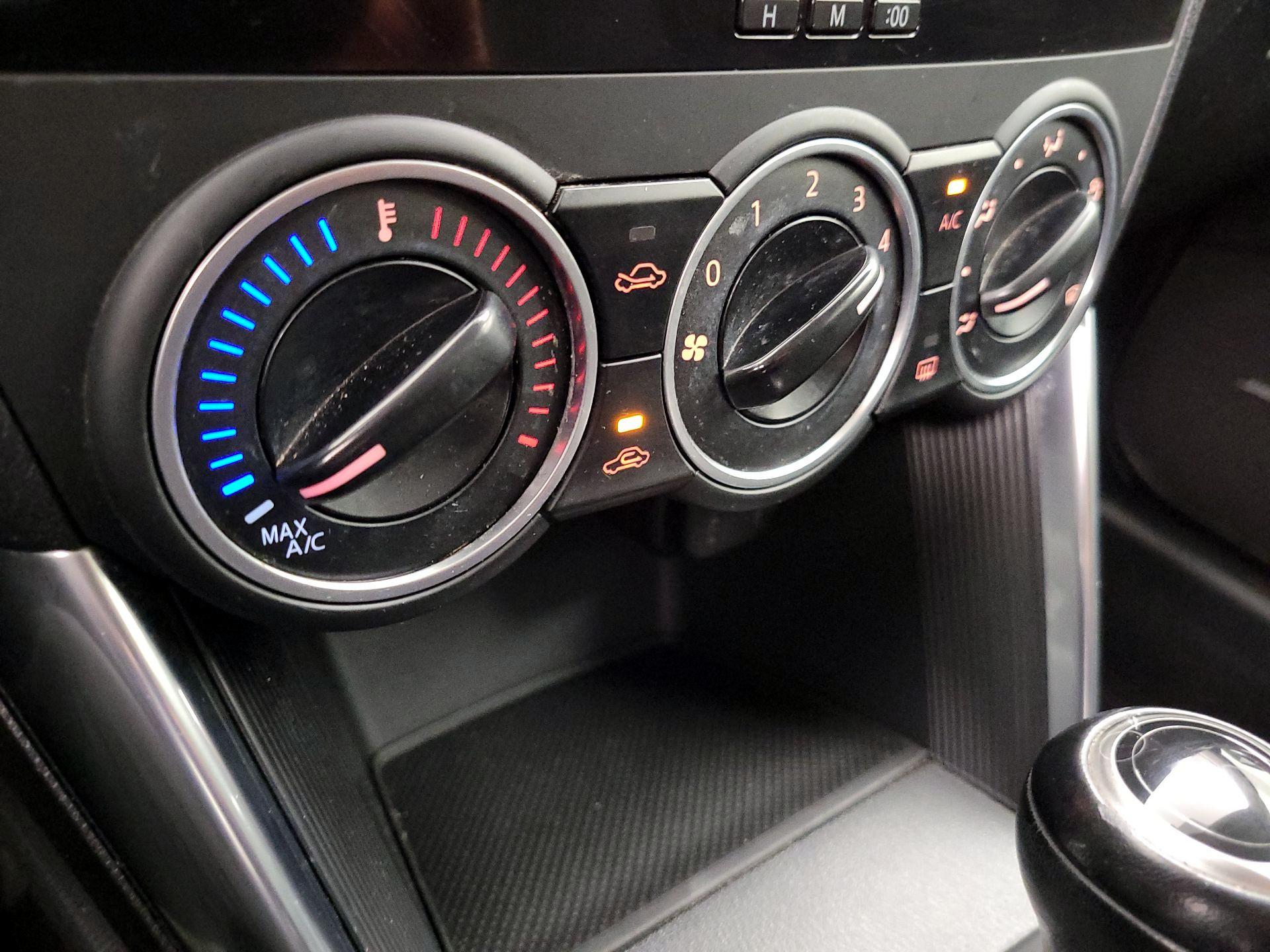 Thumbnail: 2014 Mazda CX-5 - 16