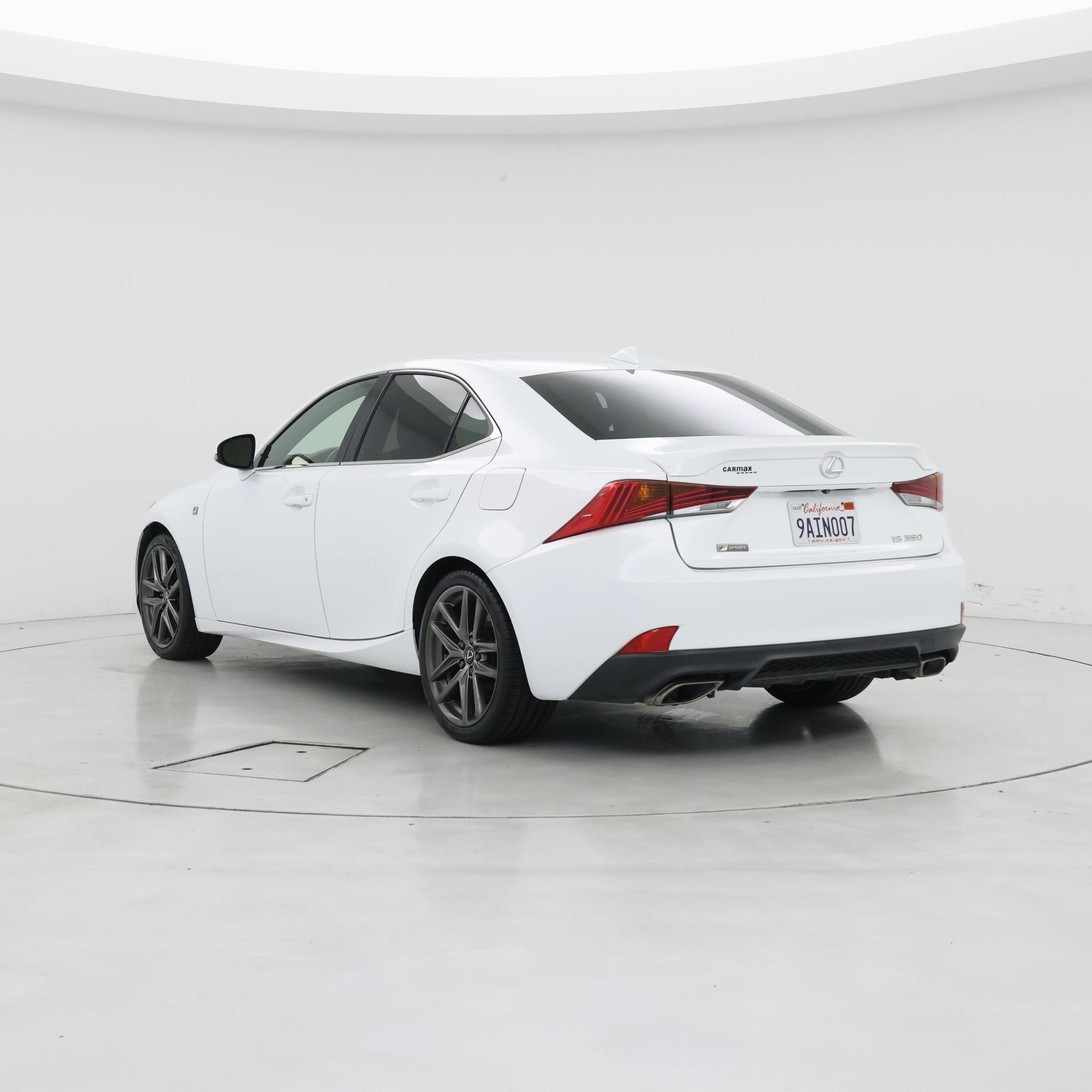 Thumbnail: 2020 Lexus IS - 2