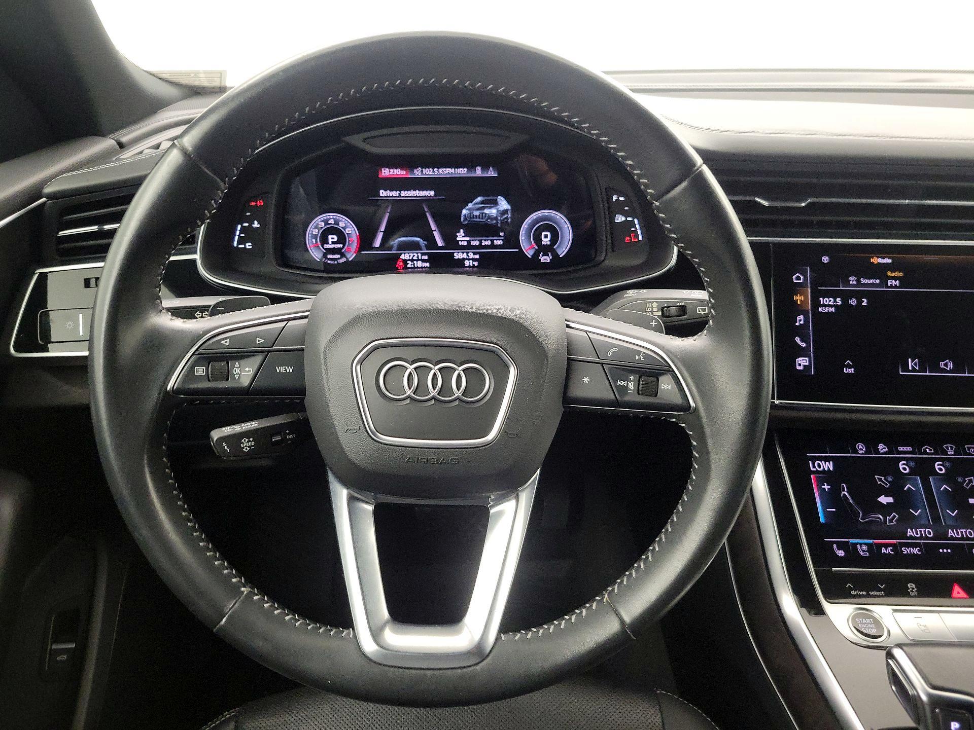 Thumbnail: 2021 Audi Q8 - 10