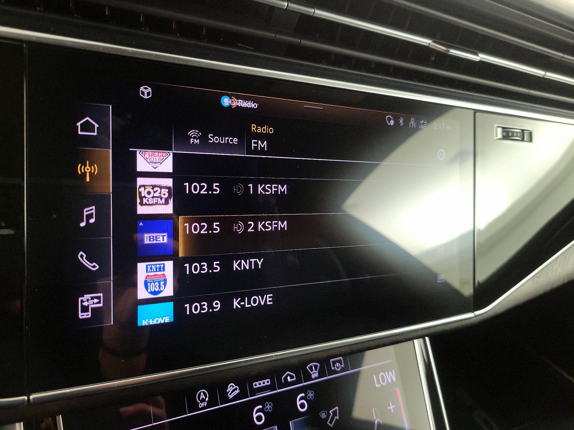 Thumbnail: 2021 Audi Q8 - 15