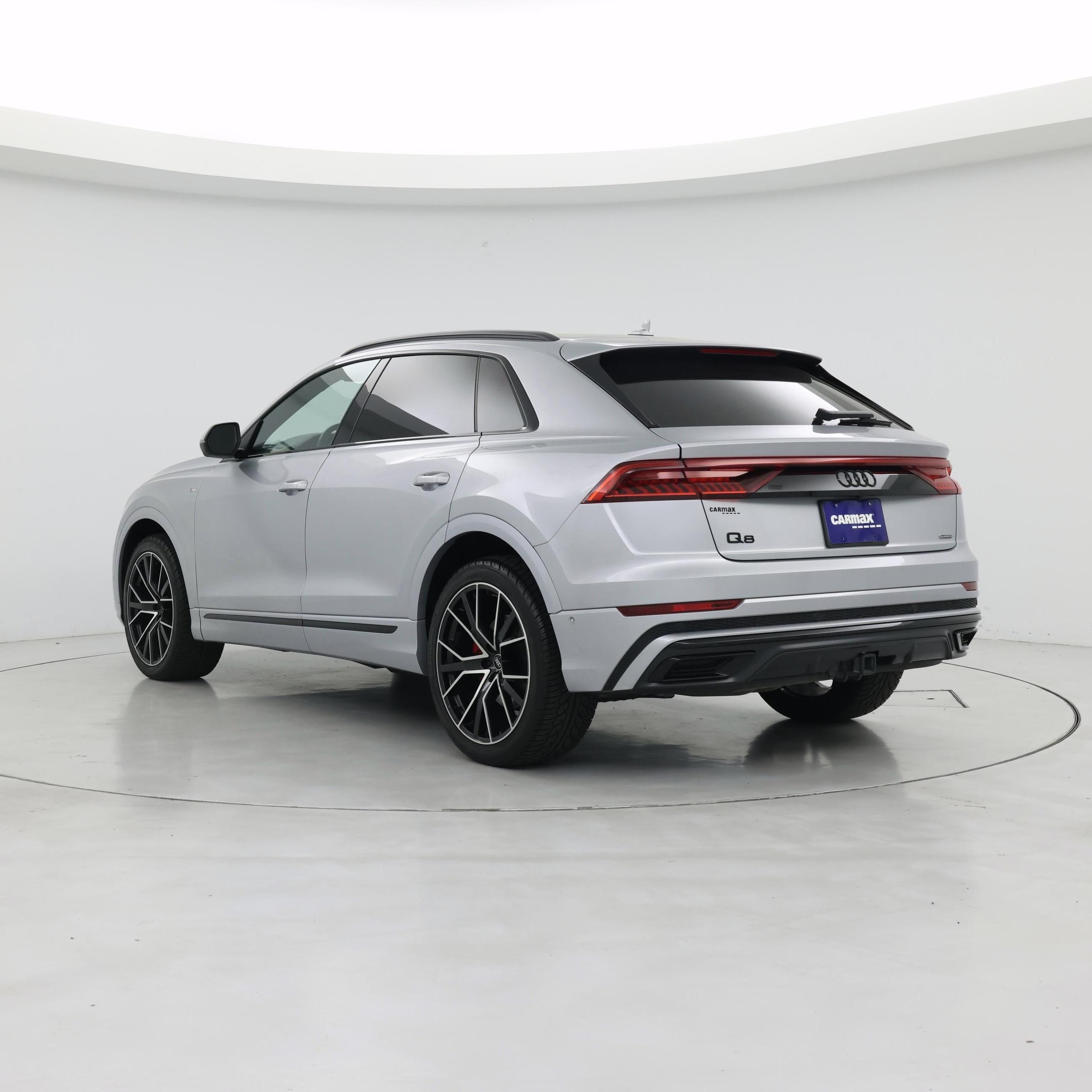 Thumbnail: 2021 Audi Q8 - 2