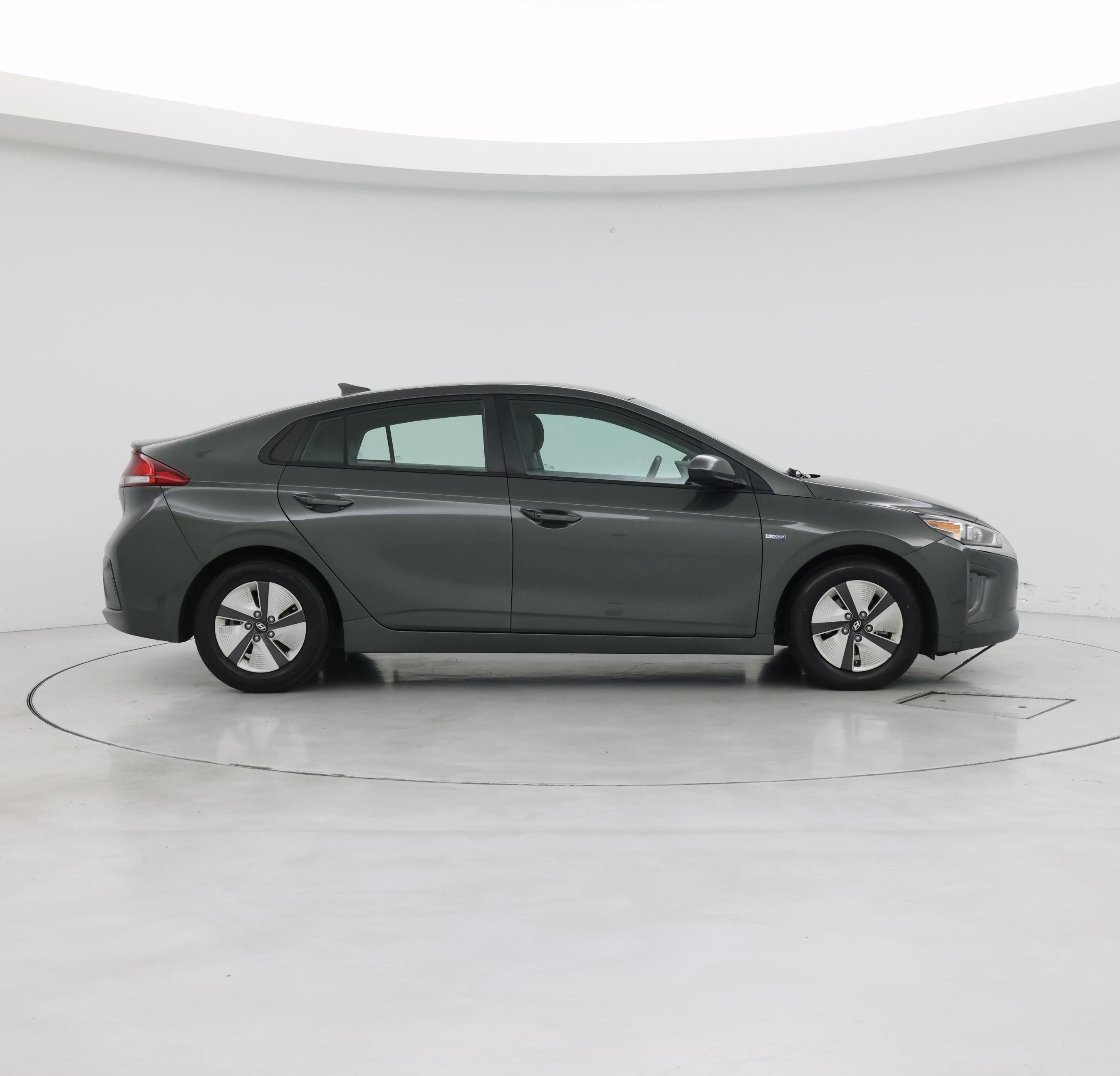 Thumbnail: 2020 Hyundai Ioniq - 7