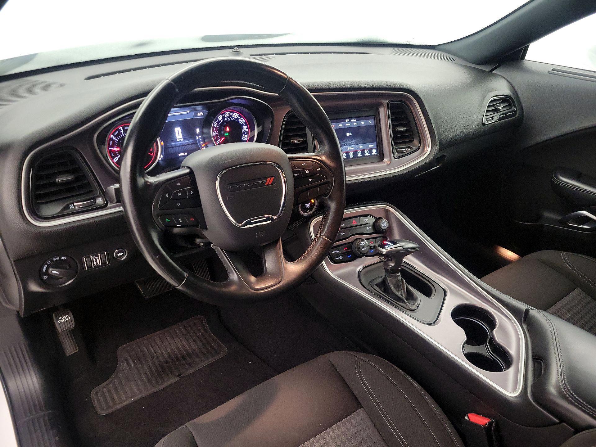 Thumbnail: 2019 Dodge Challenger - 9