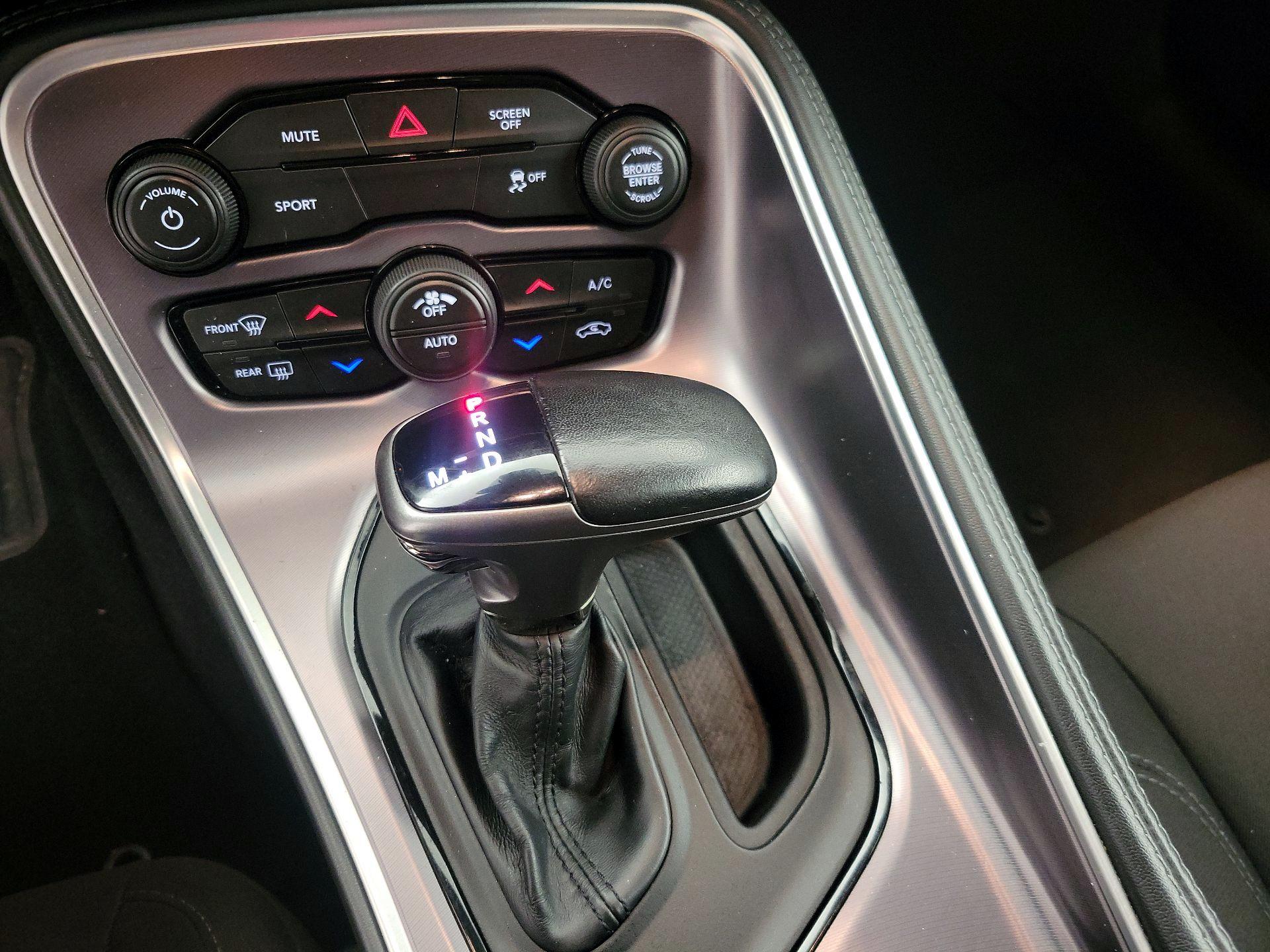 Thumbnail: 2019 Dodge Challenger - 17