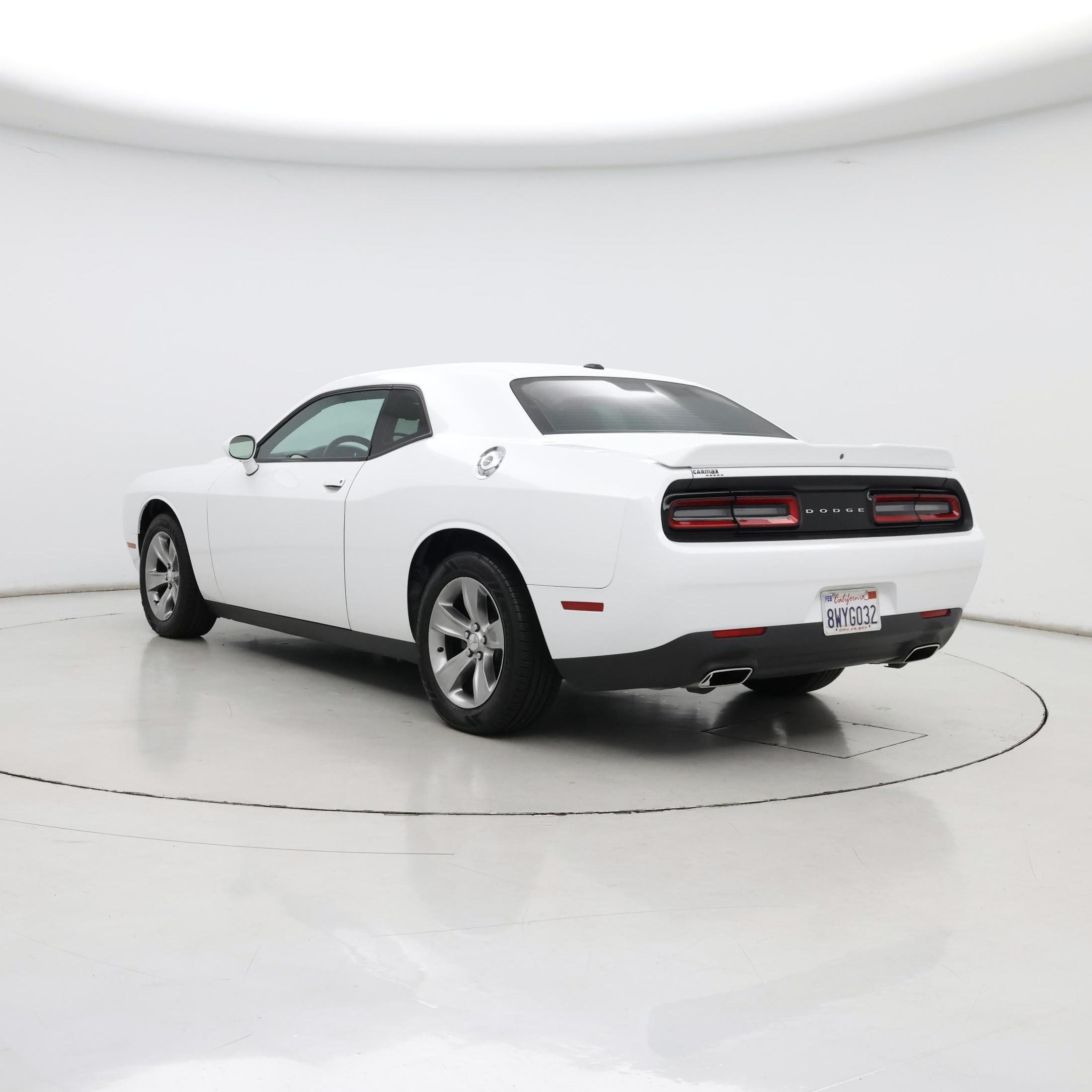 Thumbnail: 2019 Dodge Challenger - 2