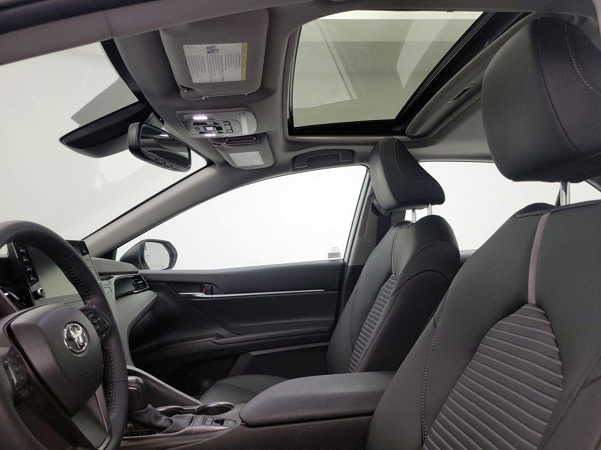 Thumbnail: 2021 Toyota Camry - 19