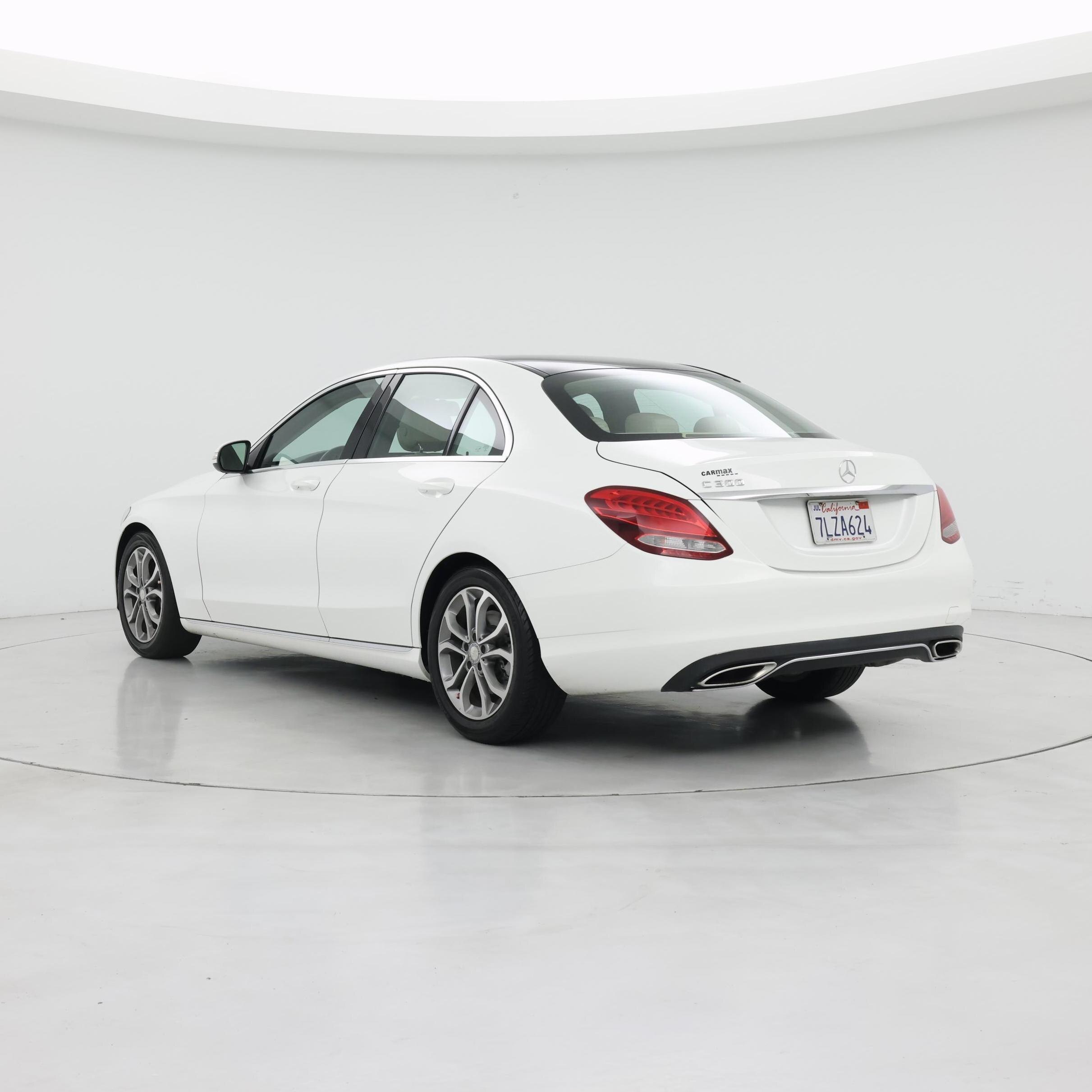 Thumbnail: 2015 Mercedes-Benz C-Class - 2