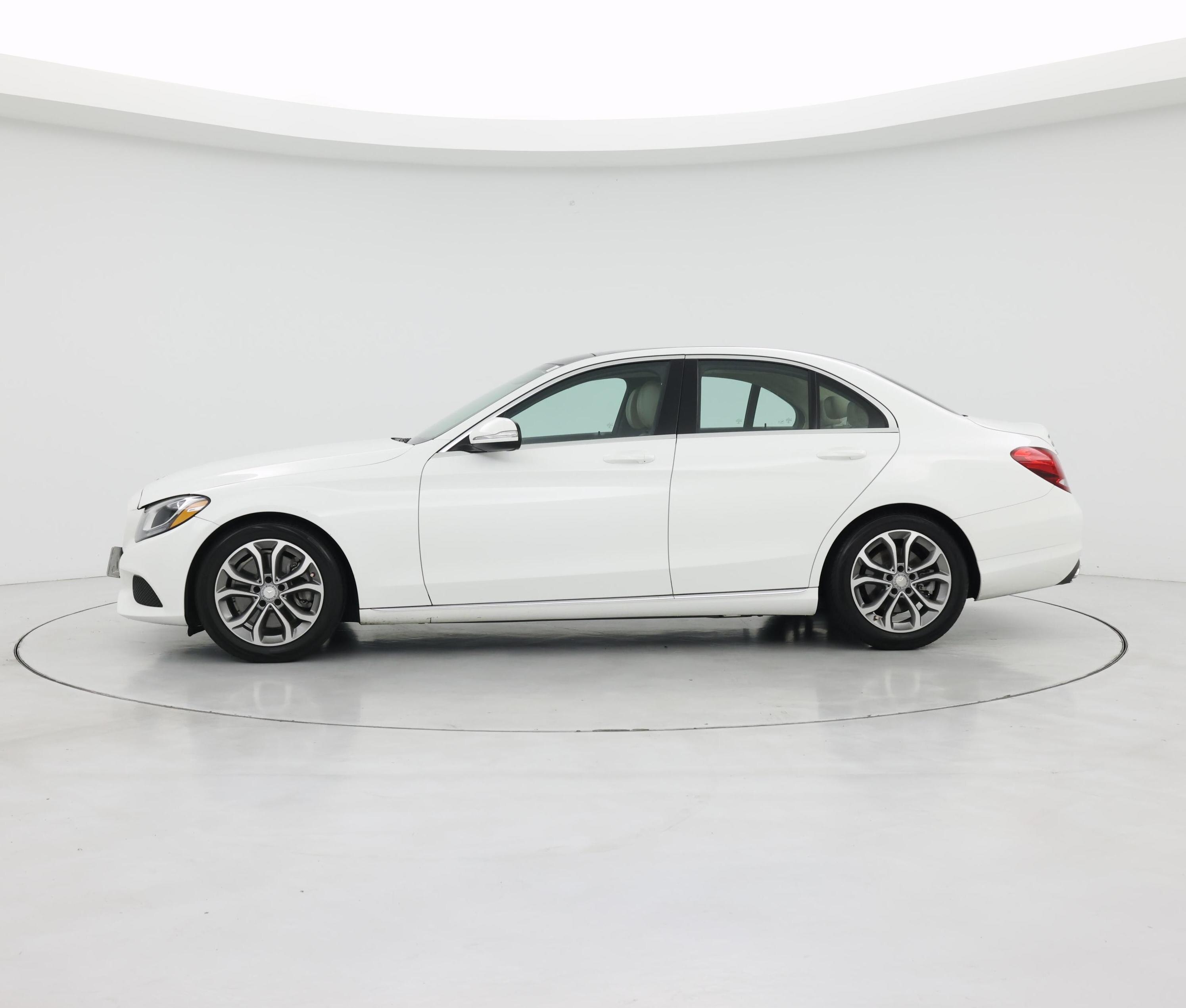 Thumbnail: 2015 Mercedes-Benz C-Class - 3