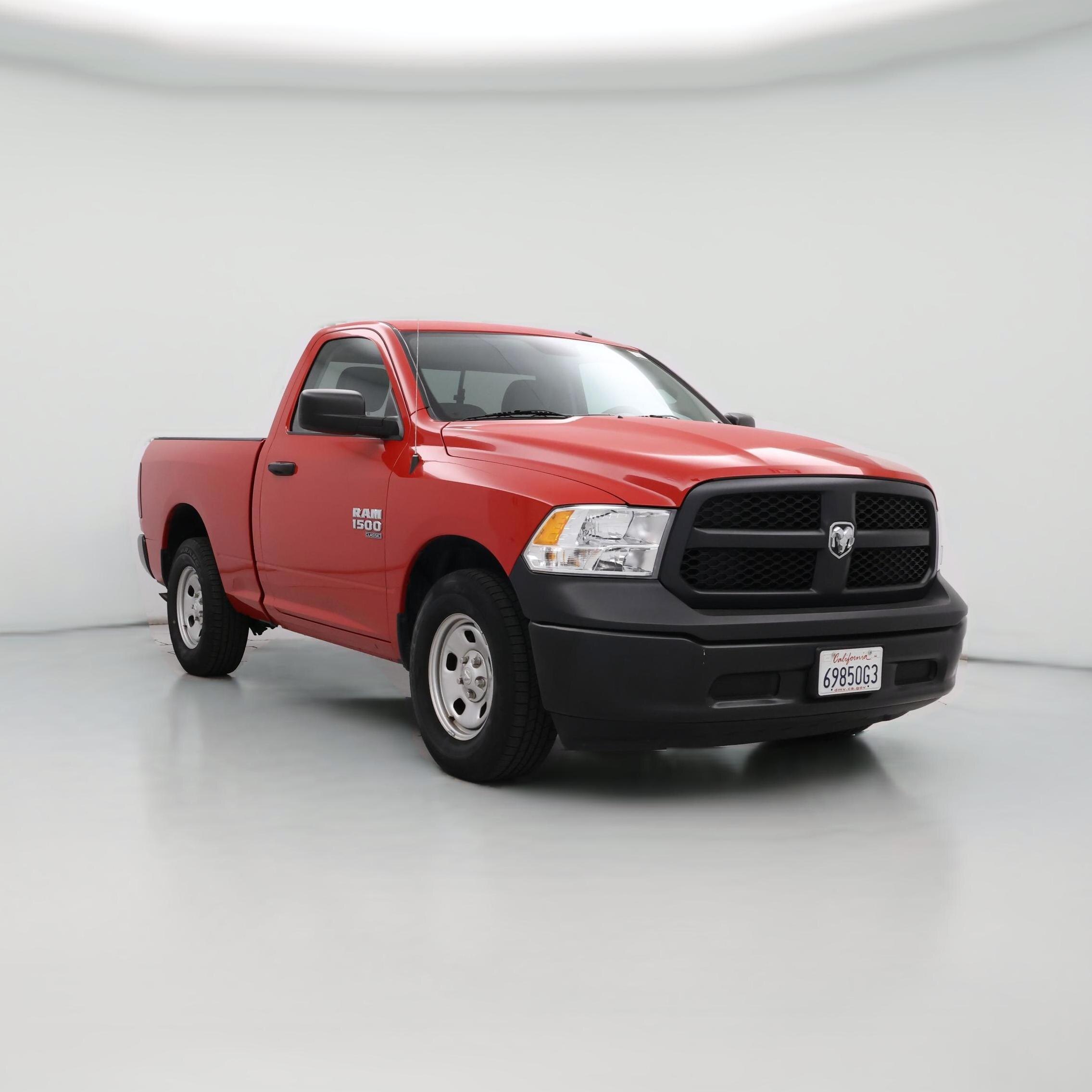 Thumbnail: 2021 RAM 1500 Classic - 1