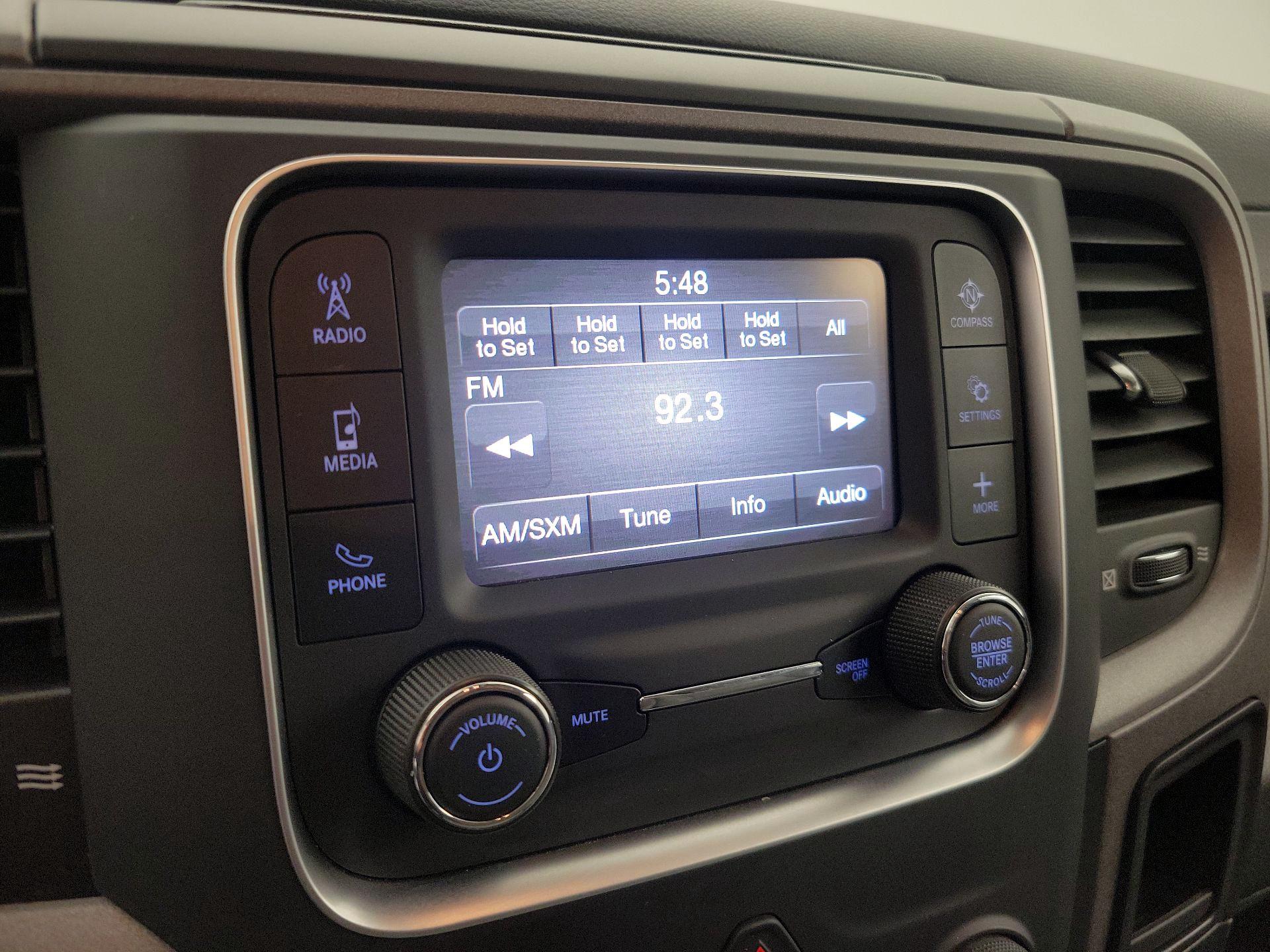 Thumbnail: 2021 RAM 1500 Classic - 15