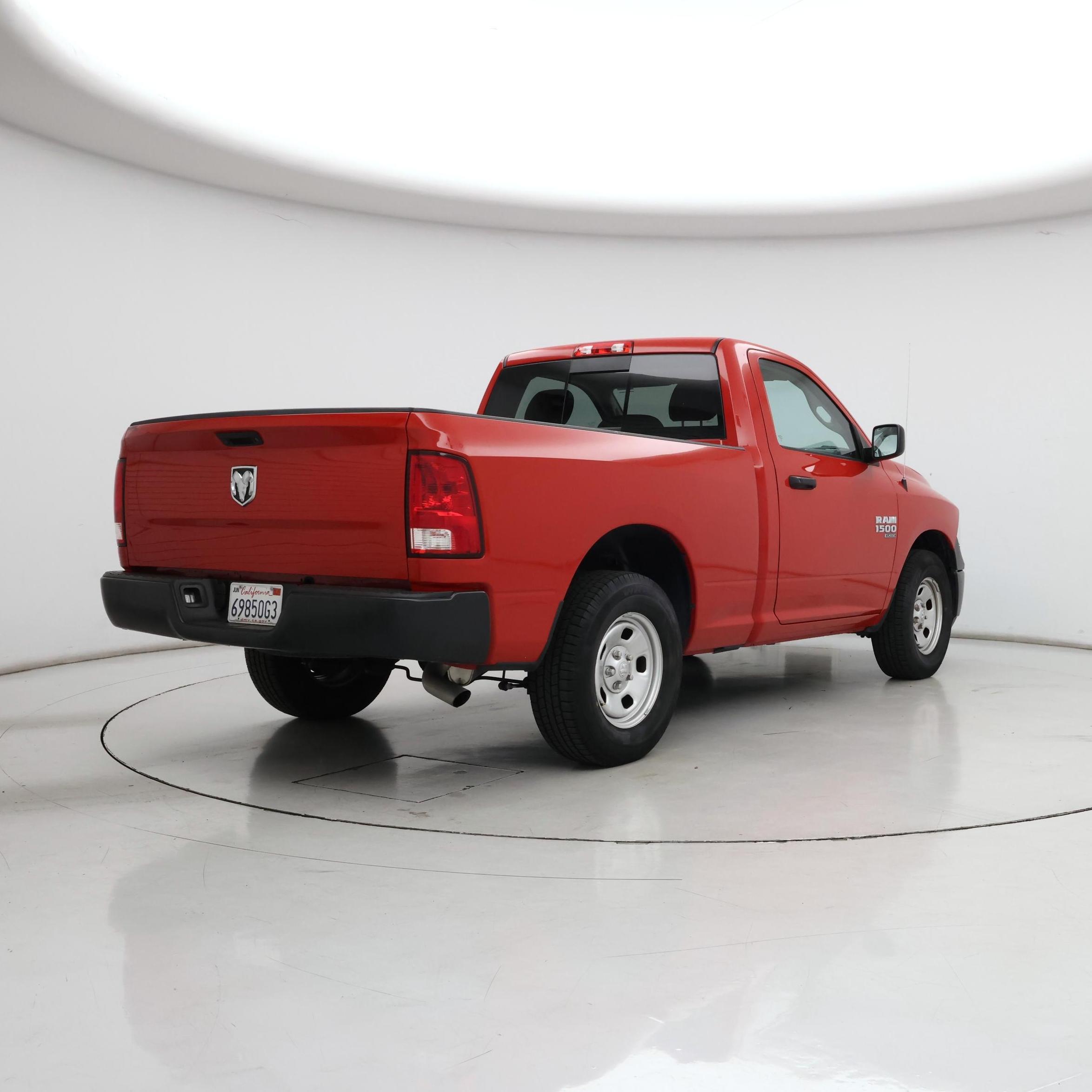 Thumbnail: 2021 RAM 1500 Classic - 8